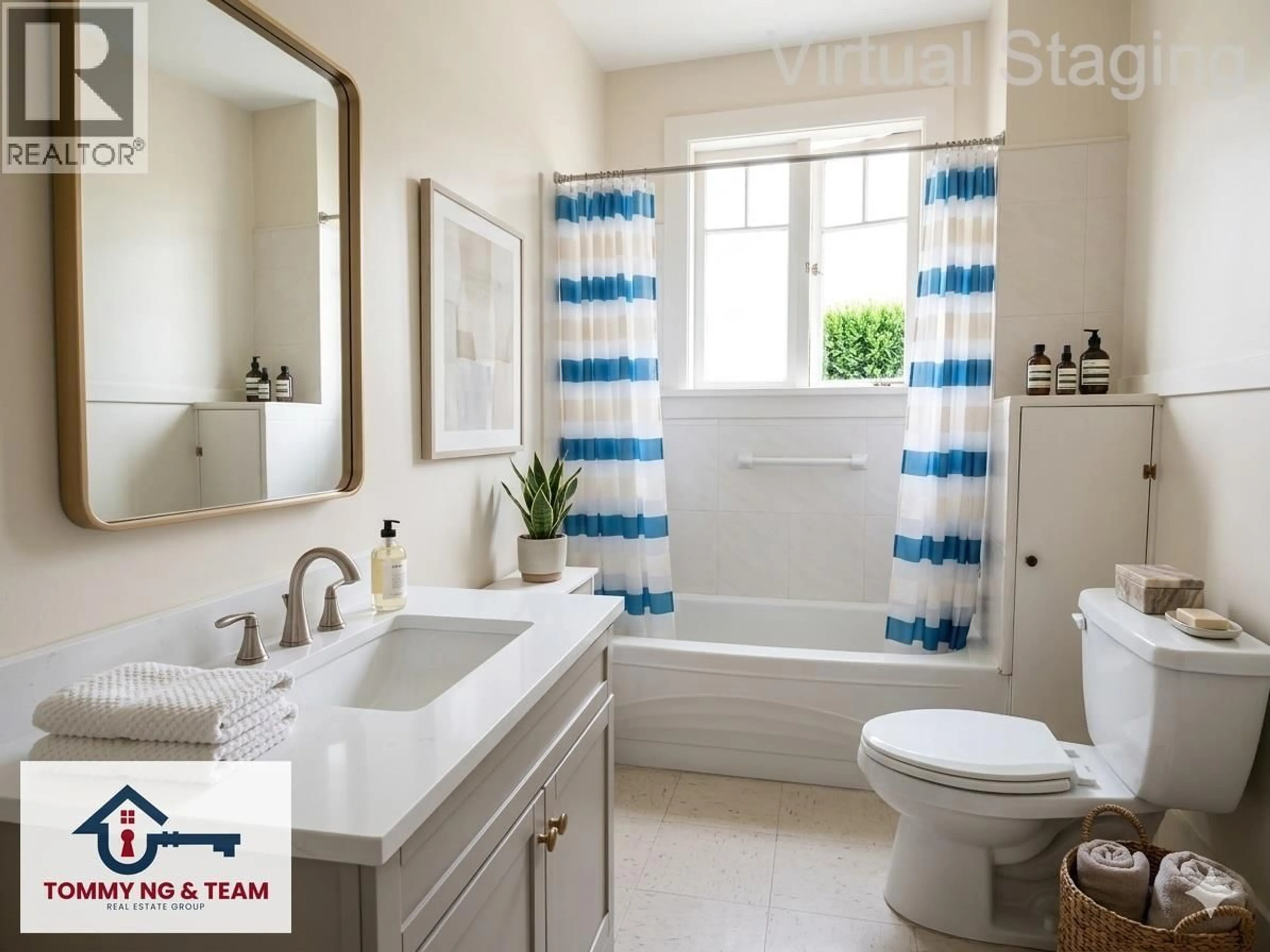 Contemporary bathroom, ceramic/tile floor for 64 14TH AVENUE, Vancouver British Columbia V5Y1W6