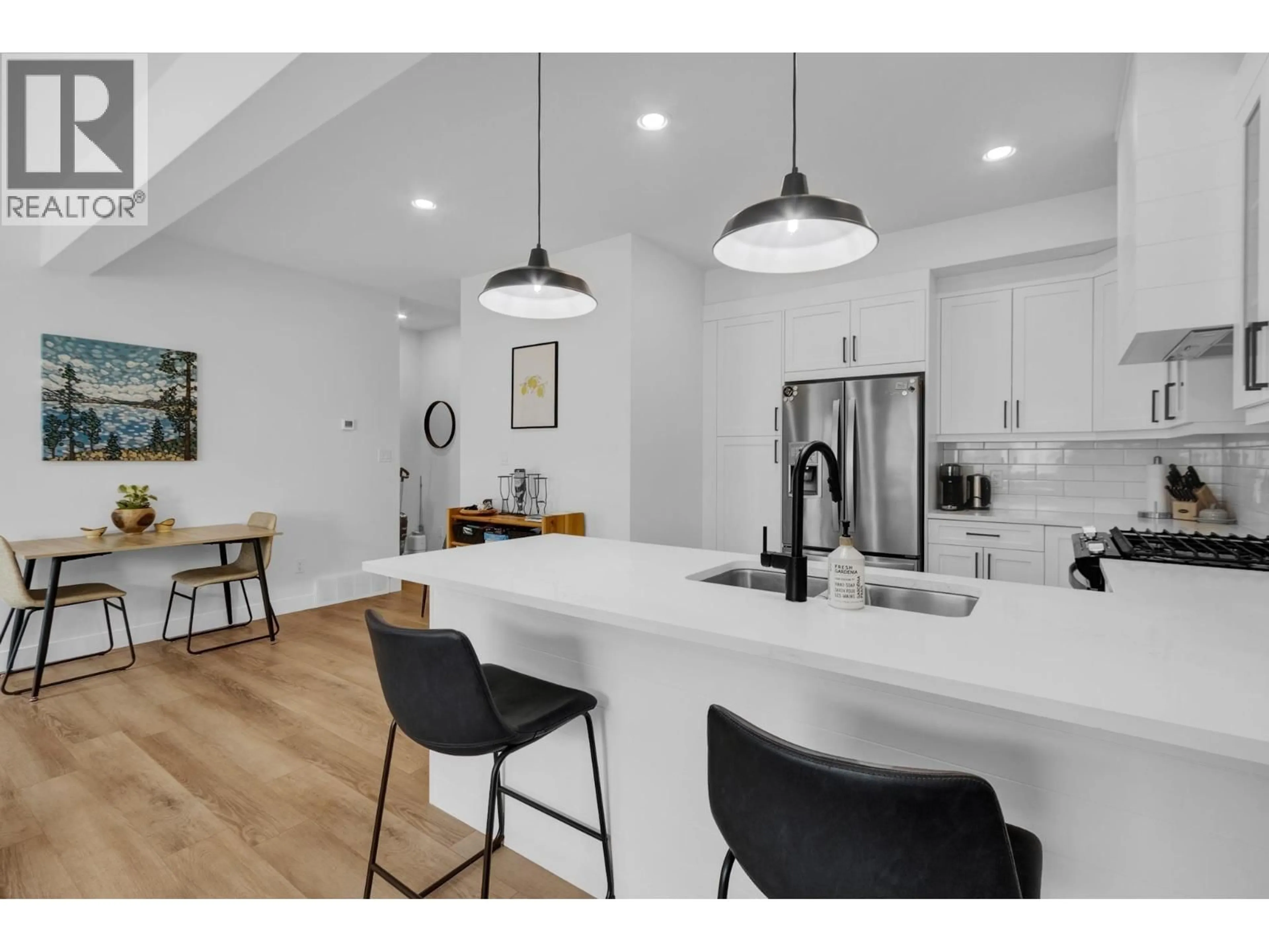 Open concept kitchen, unknown for 707 - 4274 22ND AVENUE, Prince George British Columbia V2N0J4