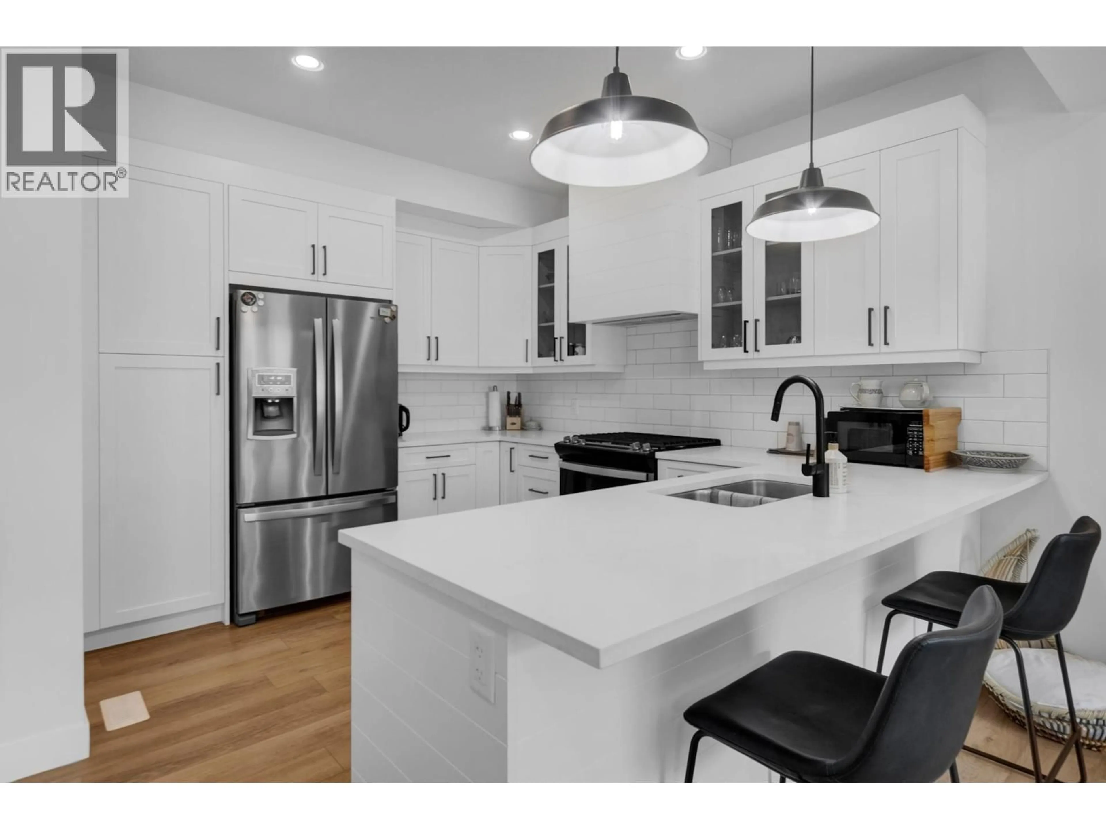 Open concept kitchen, unknown for 707 - 4274 22ND AVENUE, Prince George British Columbia V2N0J4