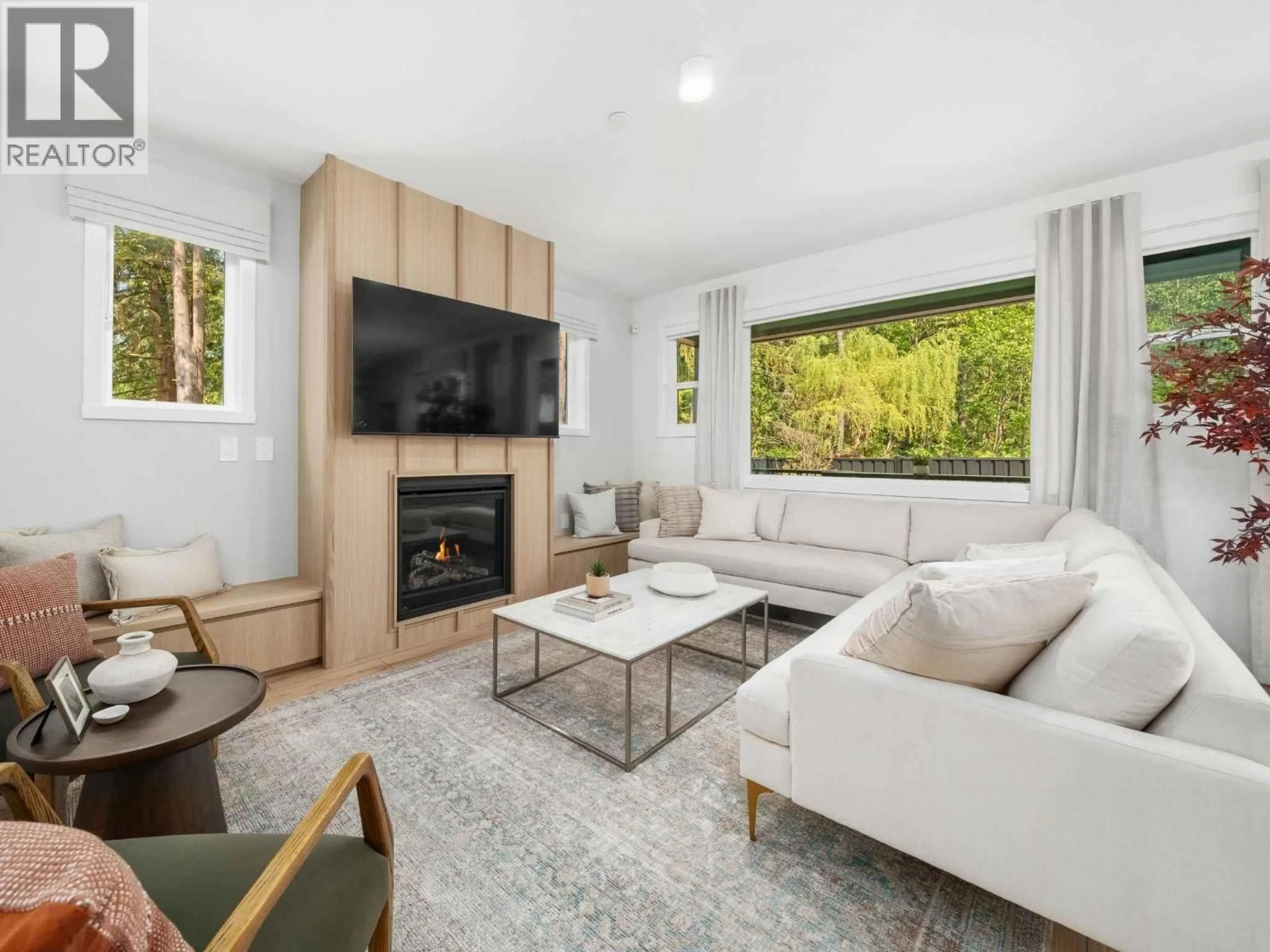 Living room with furniture, unknown for 25025 110A AVENUE, Maple Ridge British Columbia V2W1Z6