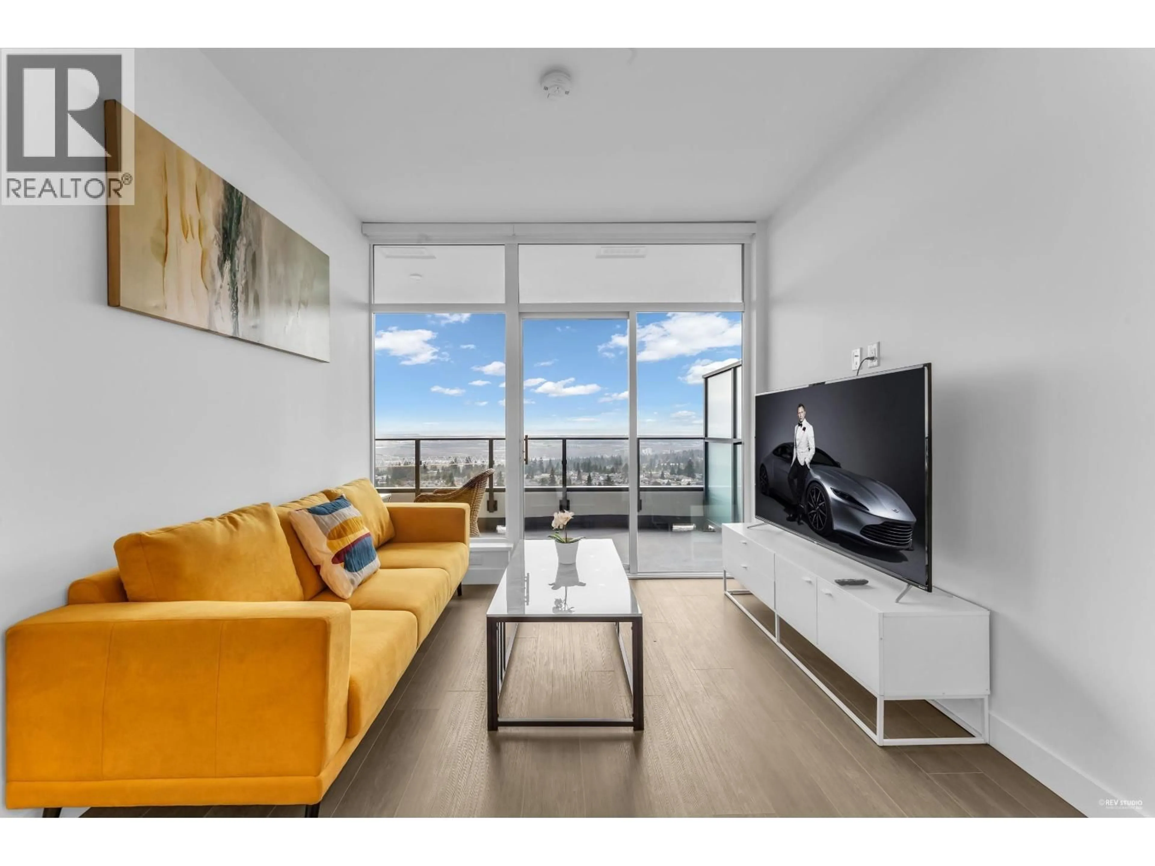 Living room with furniture, unknown for 2105 - 6511 SUSSEX AVENUE, Burnaby British Columbia V5H0K5