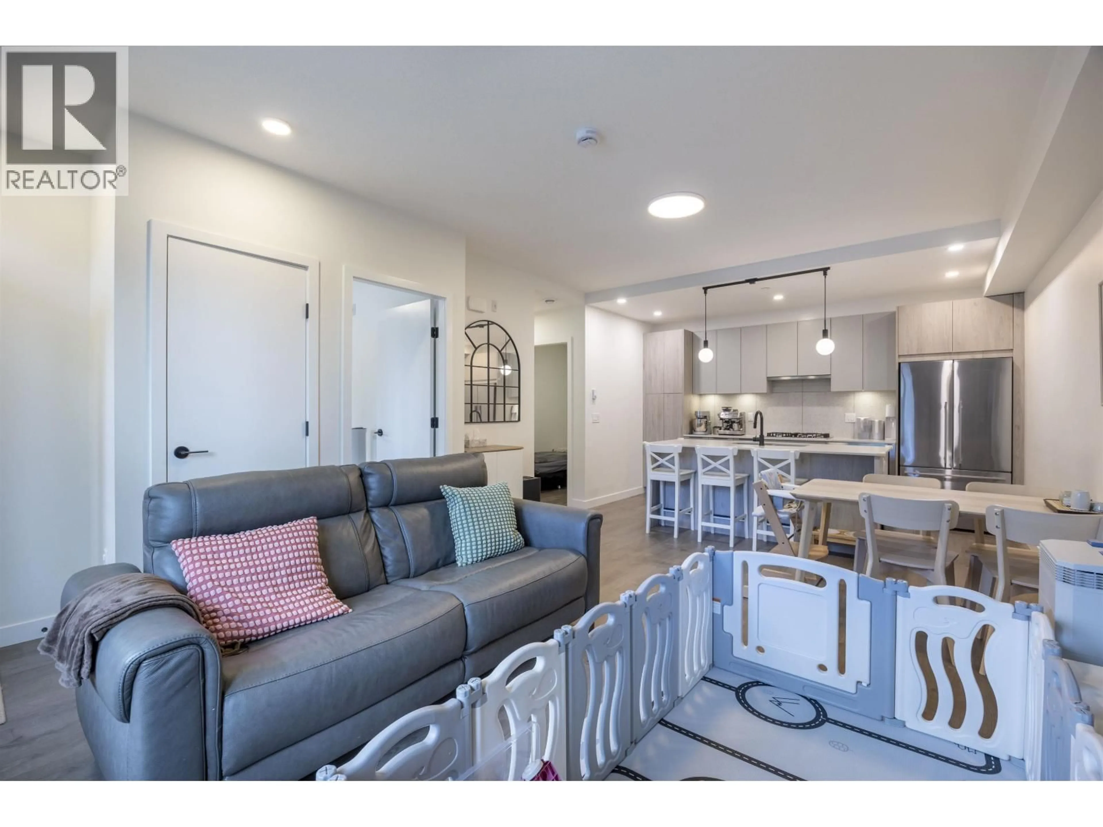 Open concept kitchen, unknown for 115 - 715 DUCKLOW STREET, Coquitlam British Columbia V3J0P7