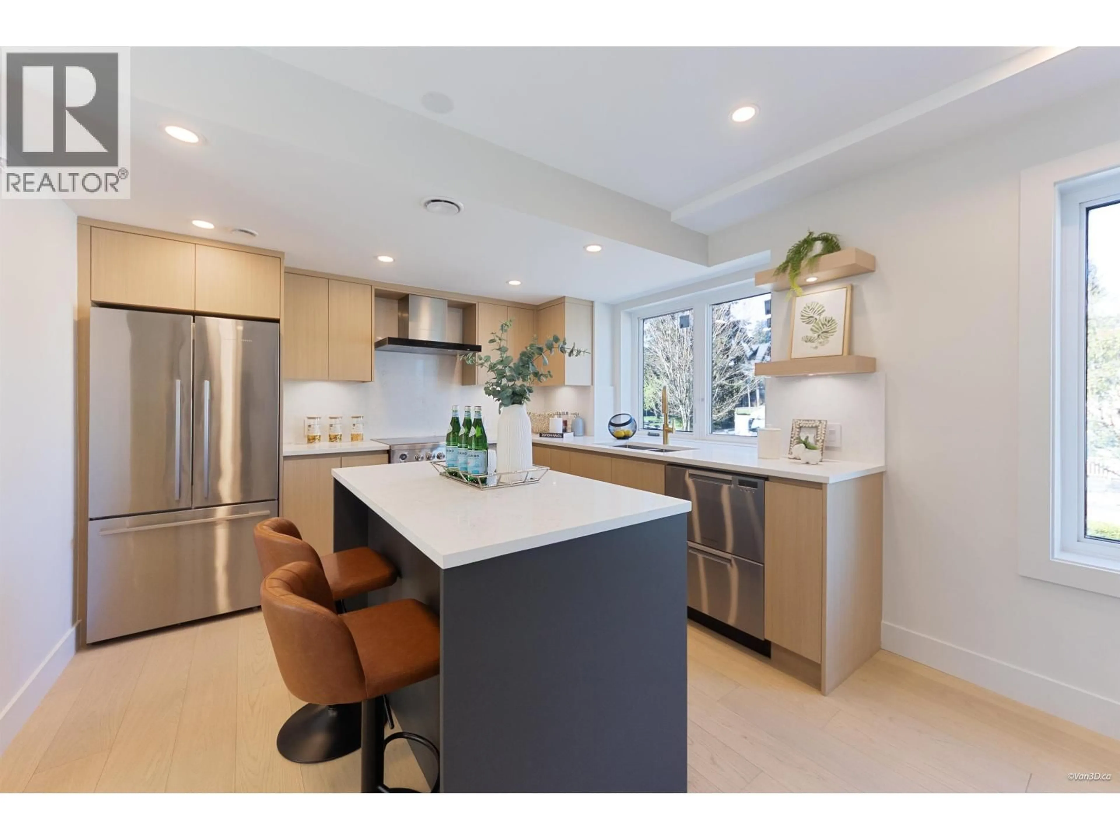 Open concept kitchen, ceramic/tile floor for 103 - 1406 18TH AVENUE, Vancouver British Columbia V1V1V1