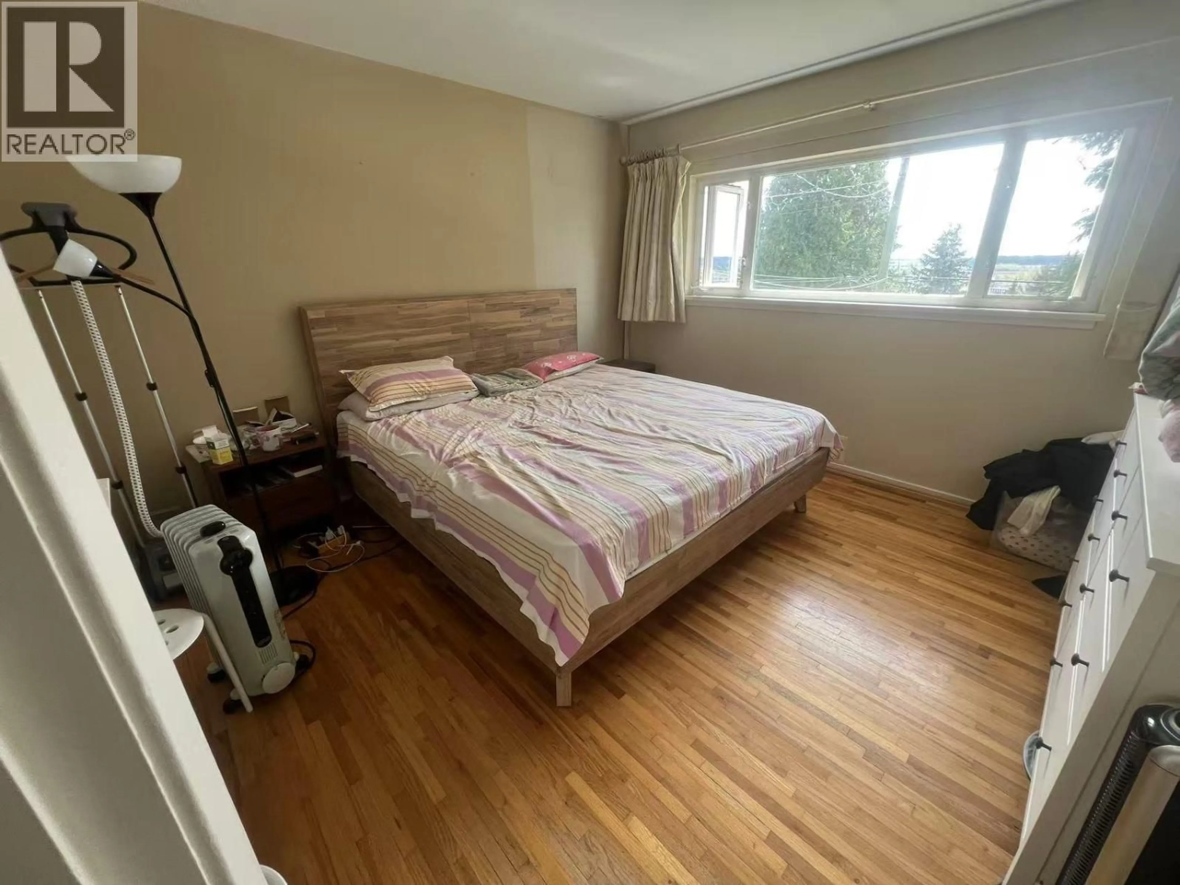 A pic of a room for 5529 KEITH STREET, Burnaby British Columbia V5J3C4