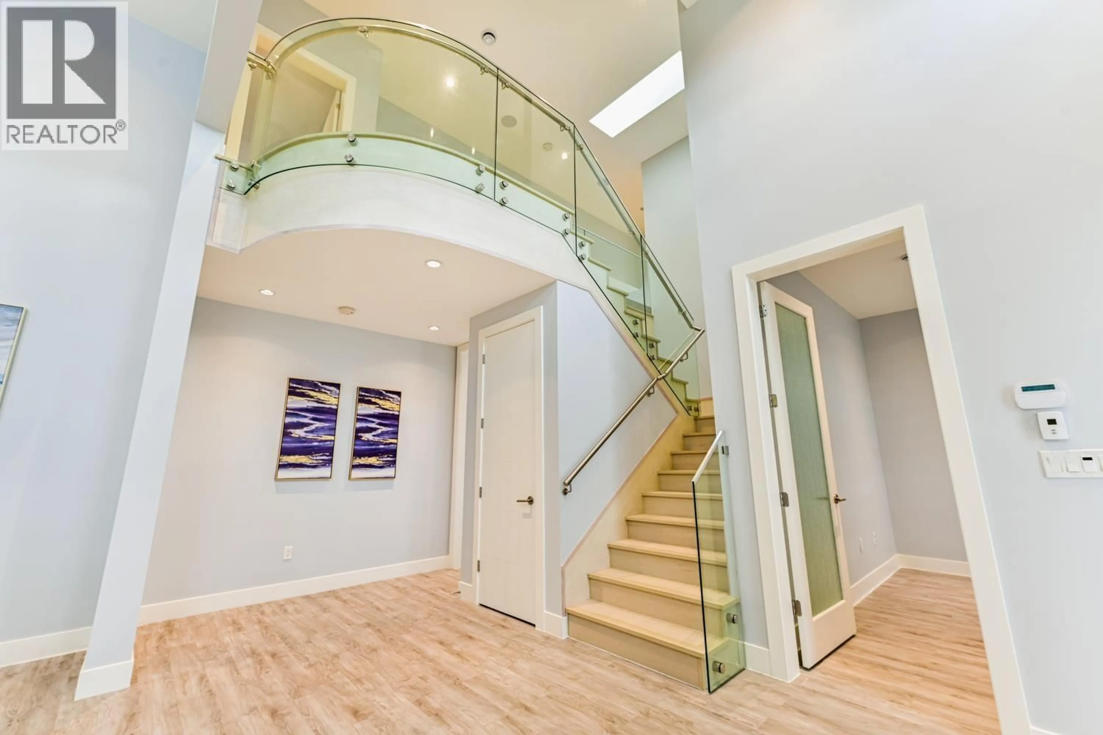 Indoor foyer for 11111 SEATON ROAD, Richmond British Columbia V7A3G1