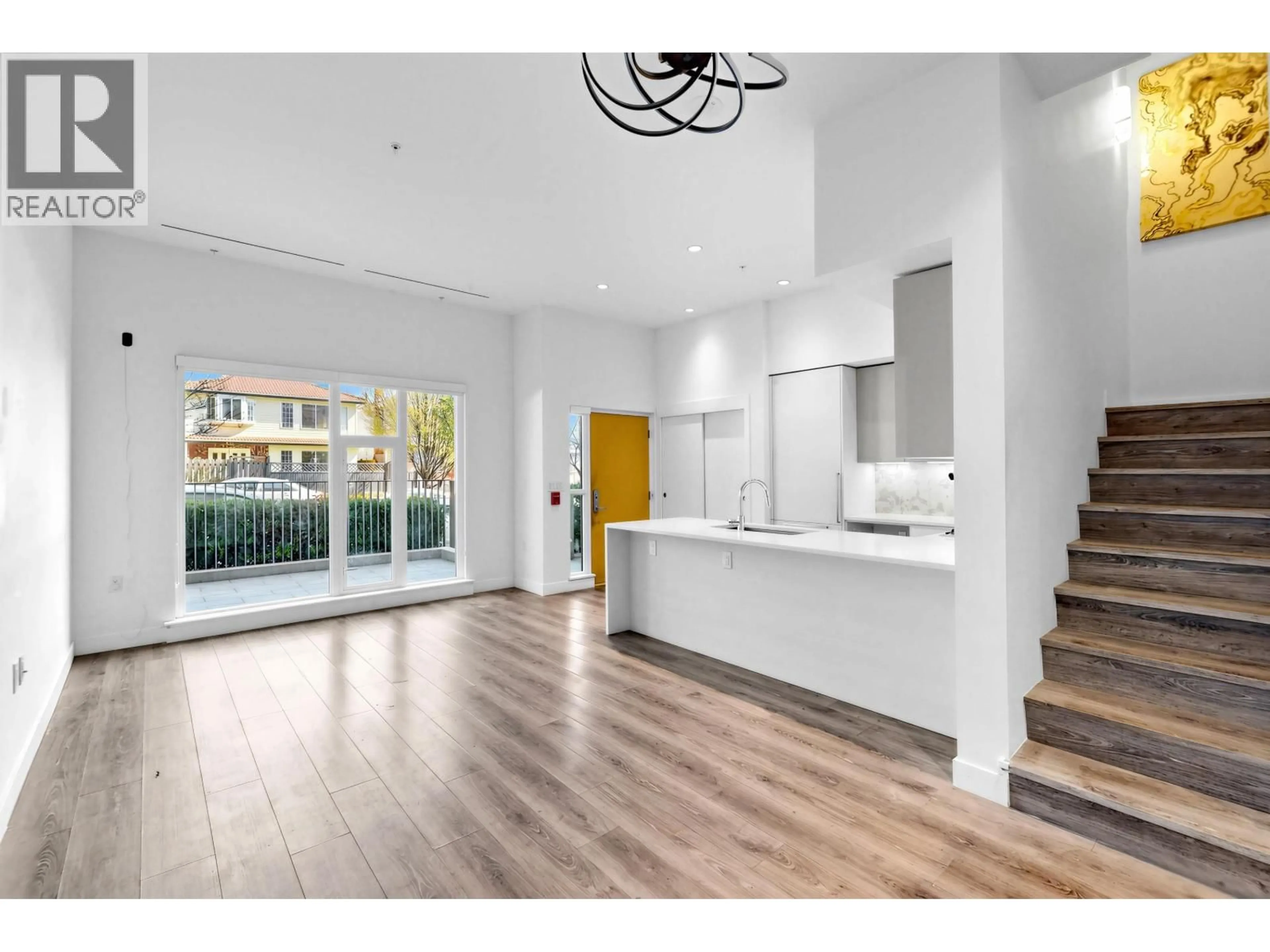 Open concept kitchen, unknown for 8111 CHESTER STREET, Vancouver British Columbia V5X0J9