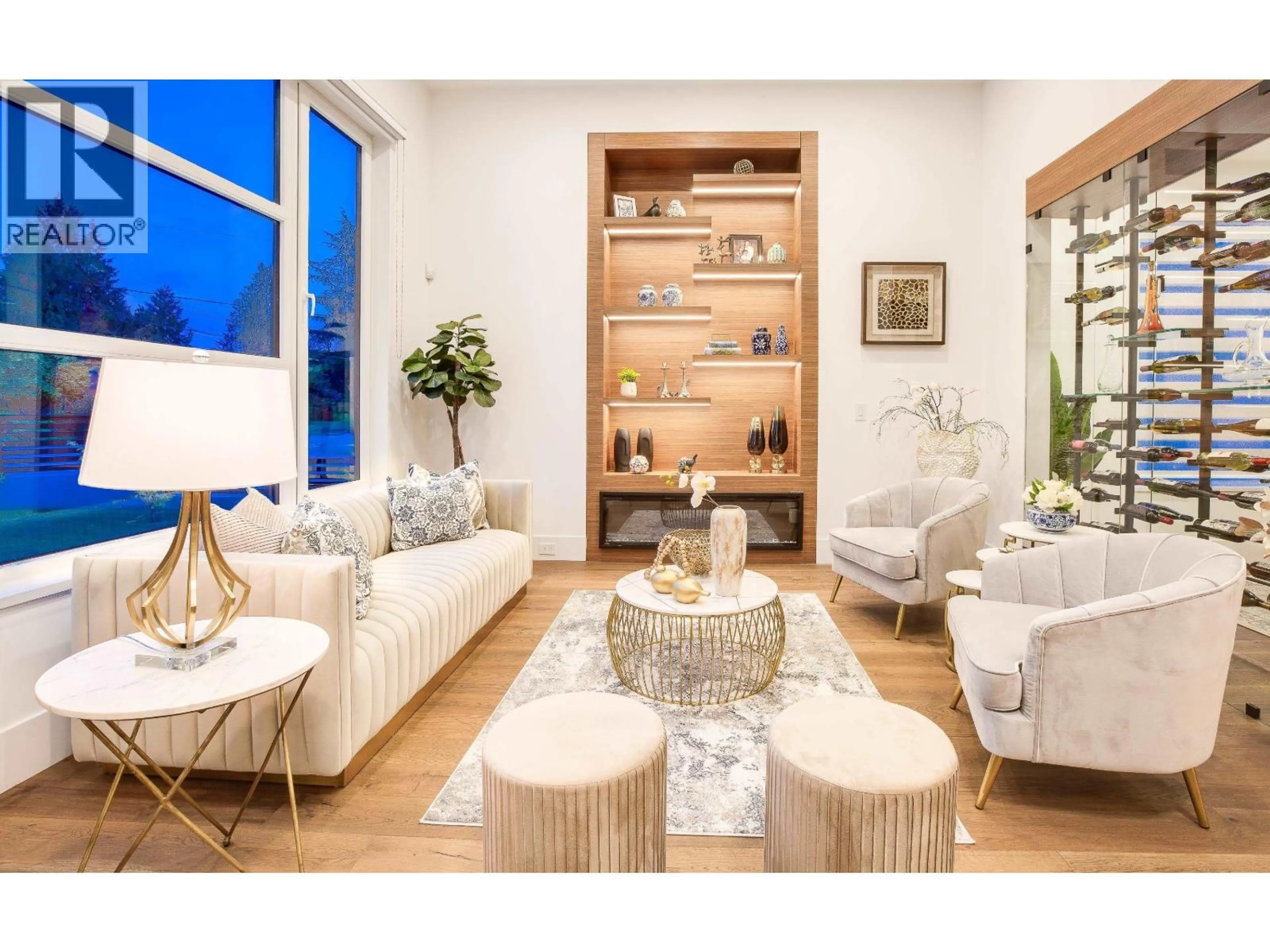 Living room with furniture, wood/laminate floor for 602 MIDVALE STREET, Coquitlam British Columbia V3J6L9