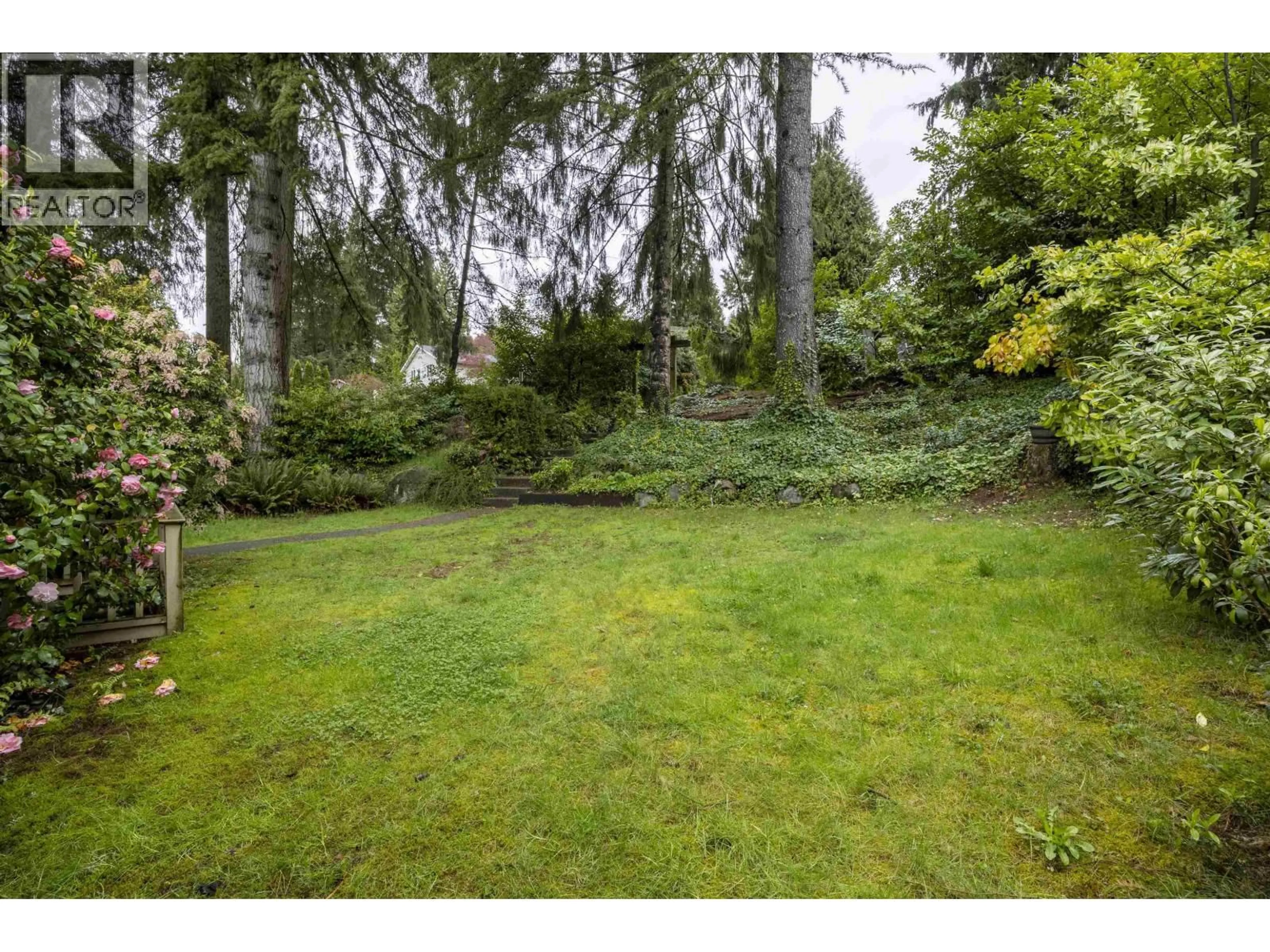 Patio, forest/trees view for 2634 ROGATE AVENUE, Coquitlam British Columbia V3K5S4