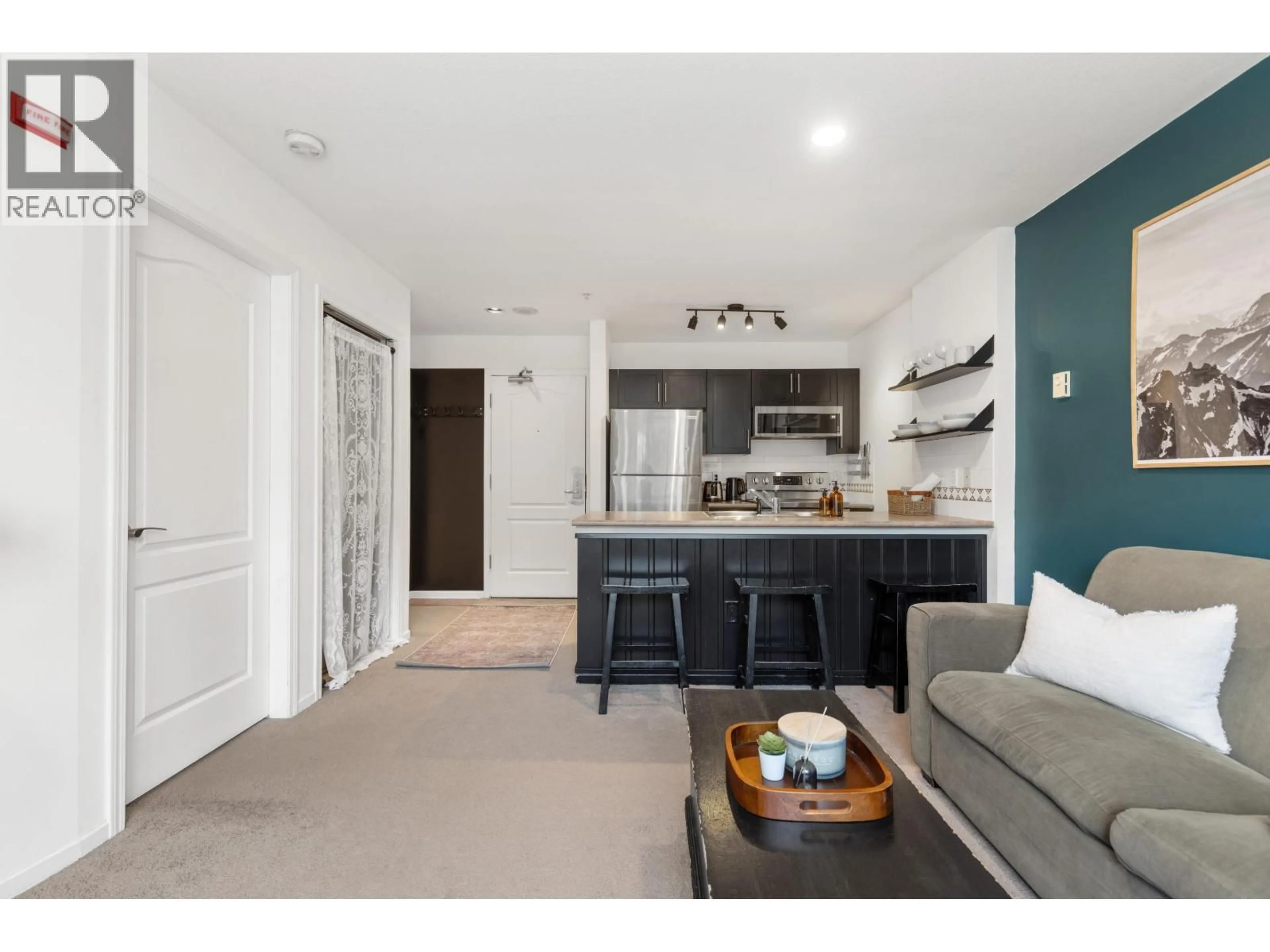 Open concept kitchen, unknown for 407 - 4314 MAIN STREET, Whistler British Columbia V8E1A8