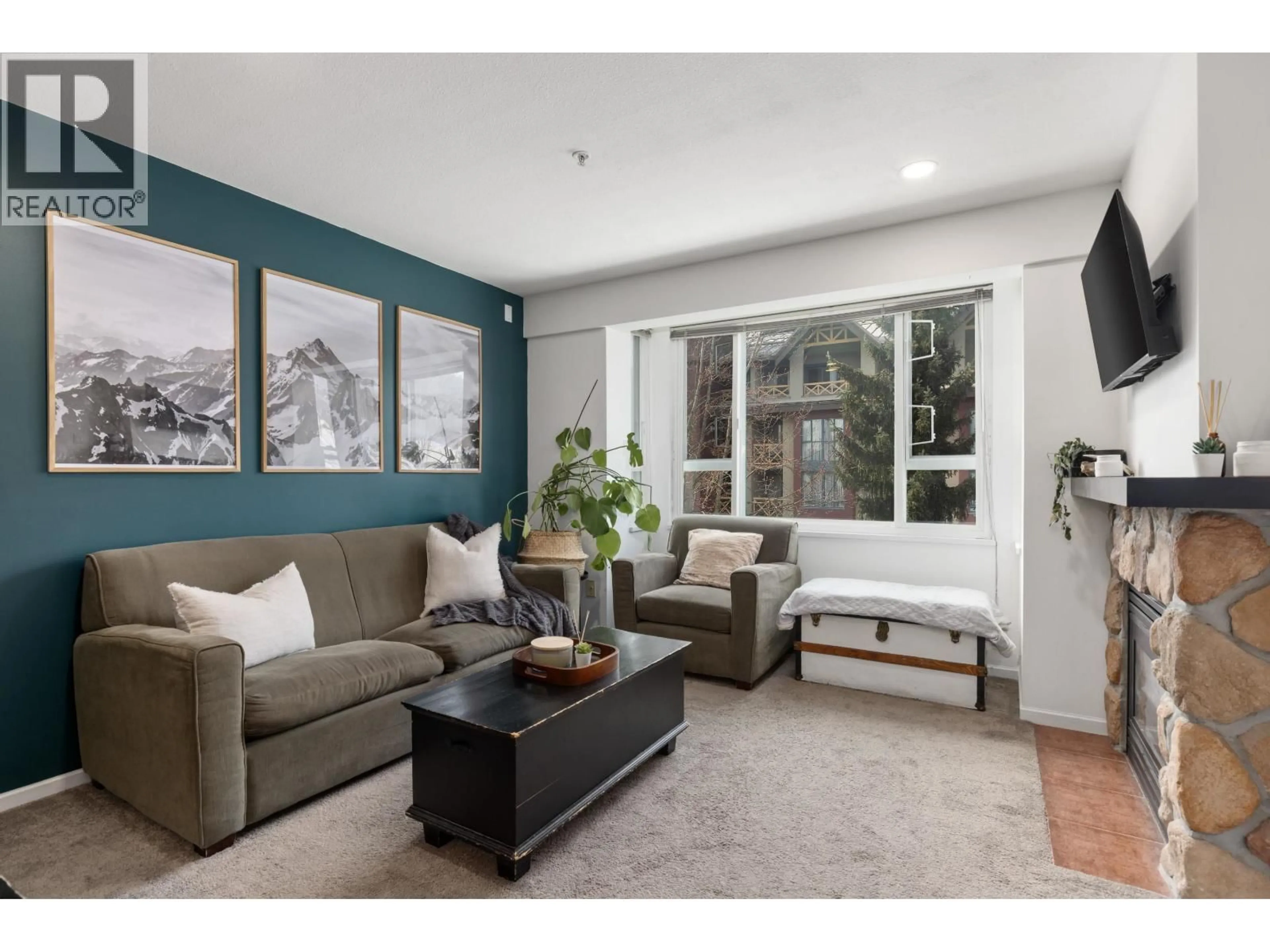 Living room with furniture, unknown for 407 - 4314 MAIN STREET, Whistler British Columbia V8E1A8