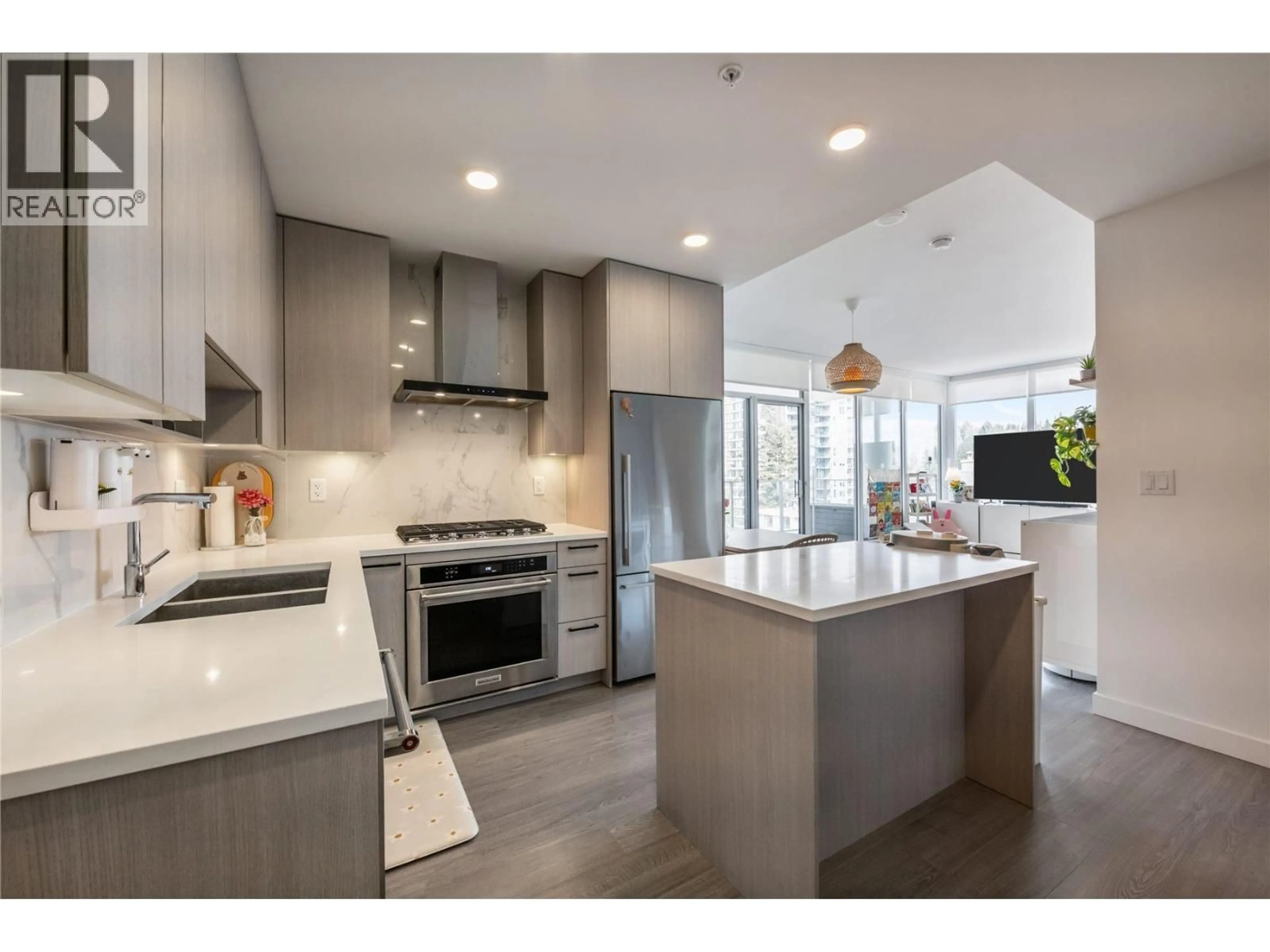 Open concept kitchen, unknown for 1102 - 555 SYDNEY AVENUE, Coquitlam British Columbia V3K0G5