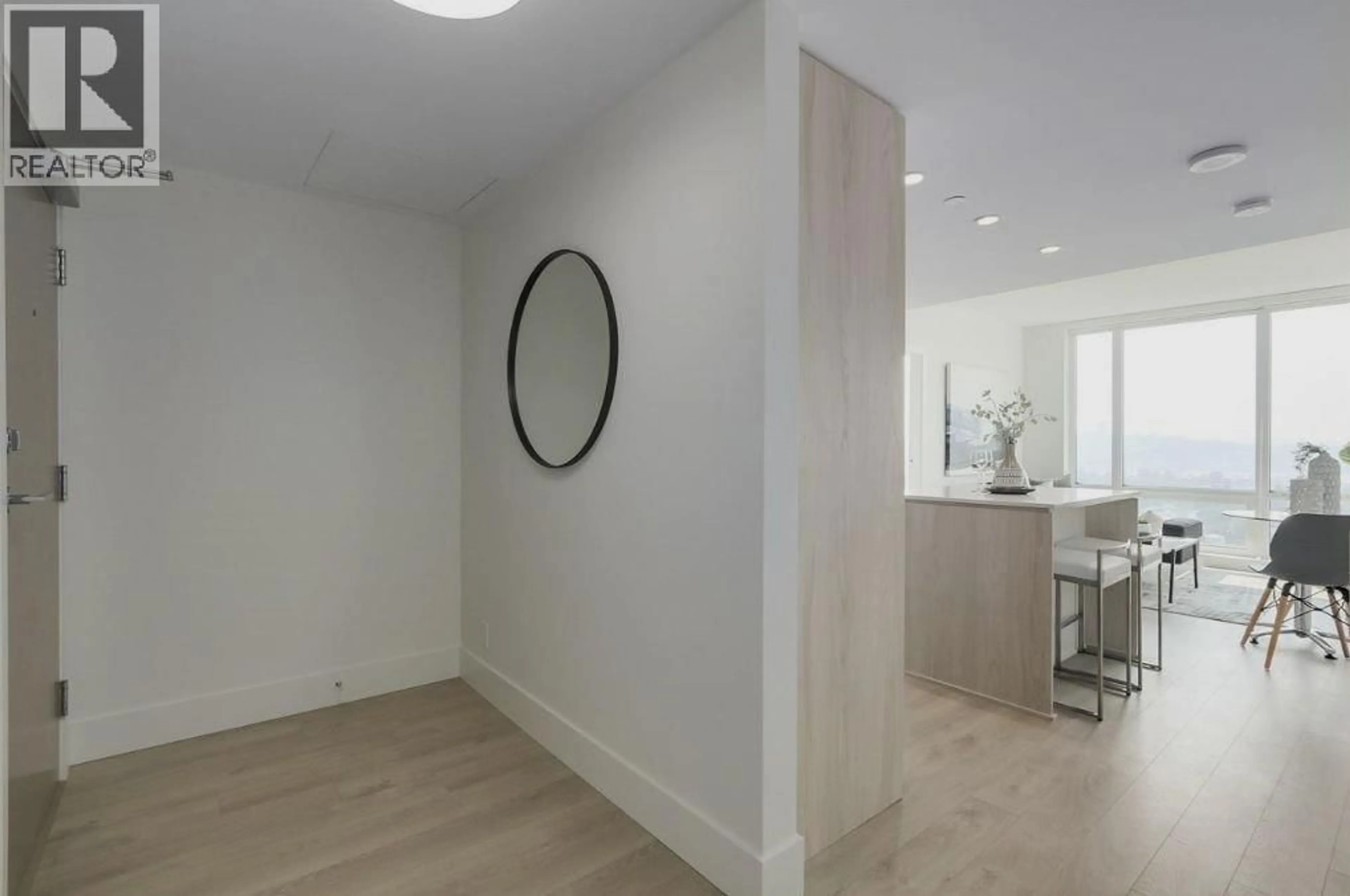 A pic of a room for 1804 - 680 SEYLYNN CRESCENT, North Vancouver British Columbia V7J0B5