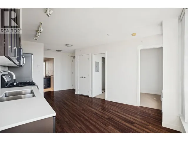 1010 - 4815 ELDORADO MEWS, Vancouver 5
