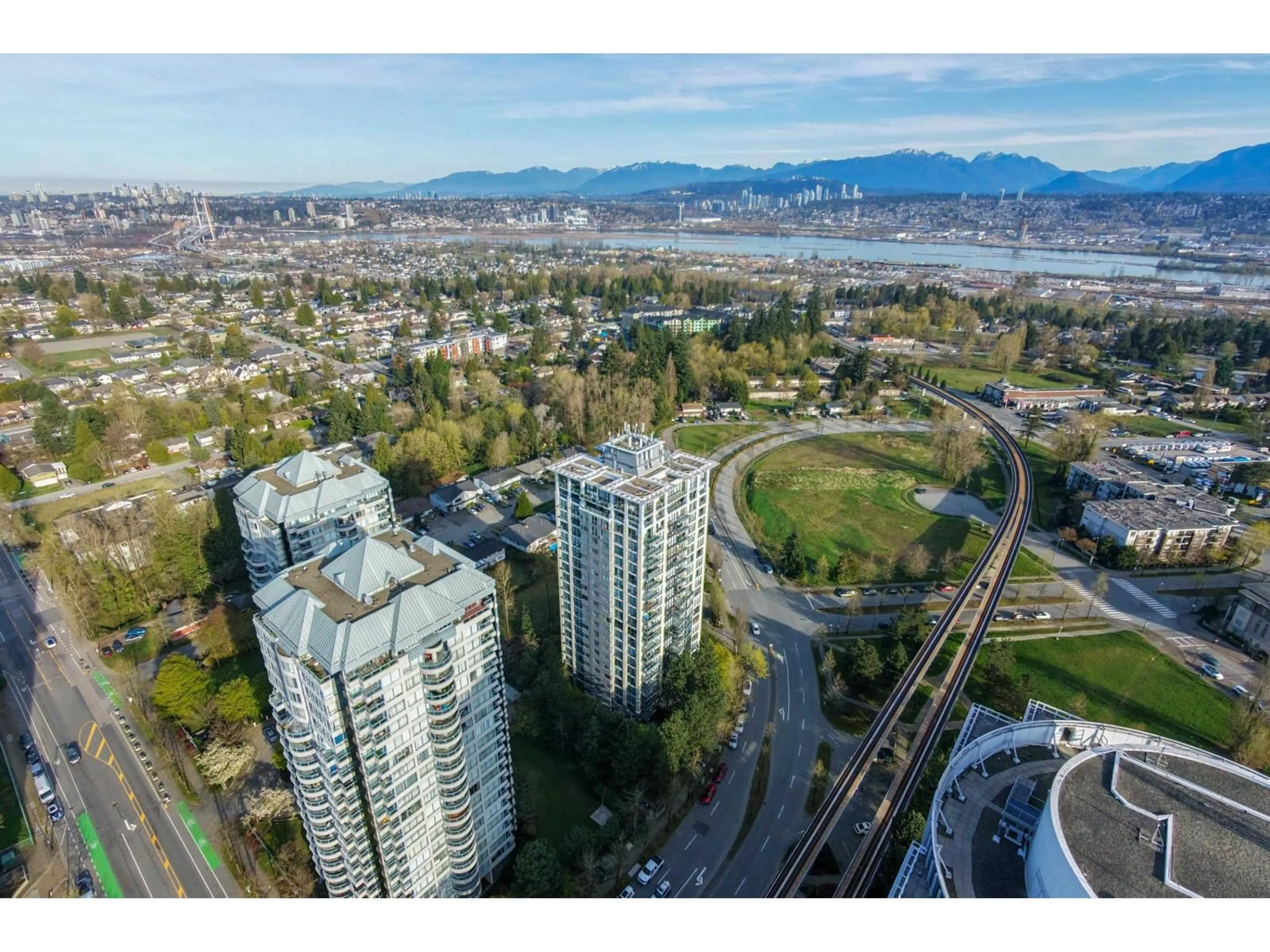 A pic from outside/outdoor area/front of a property/back of a property/a pic from drone, city buildings view from balcony for 1706 - 10899 UNIVERSITY DRIVE, Surrey British Columbia V3T5V2