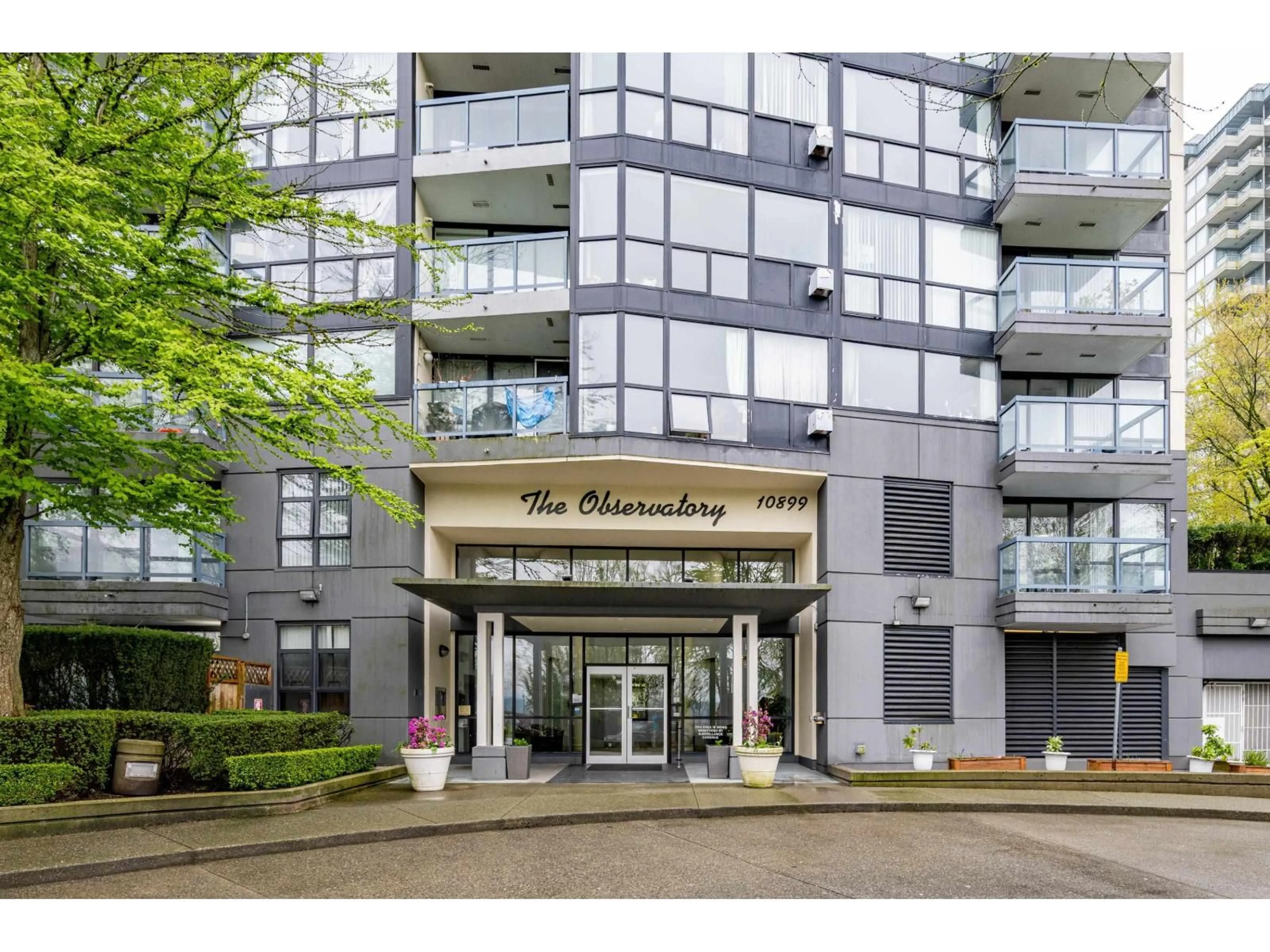 Indoor foyer for 1706 - 10899 UNIVERSITY DRIVE, Surrey British Columbia V3T5V2