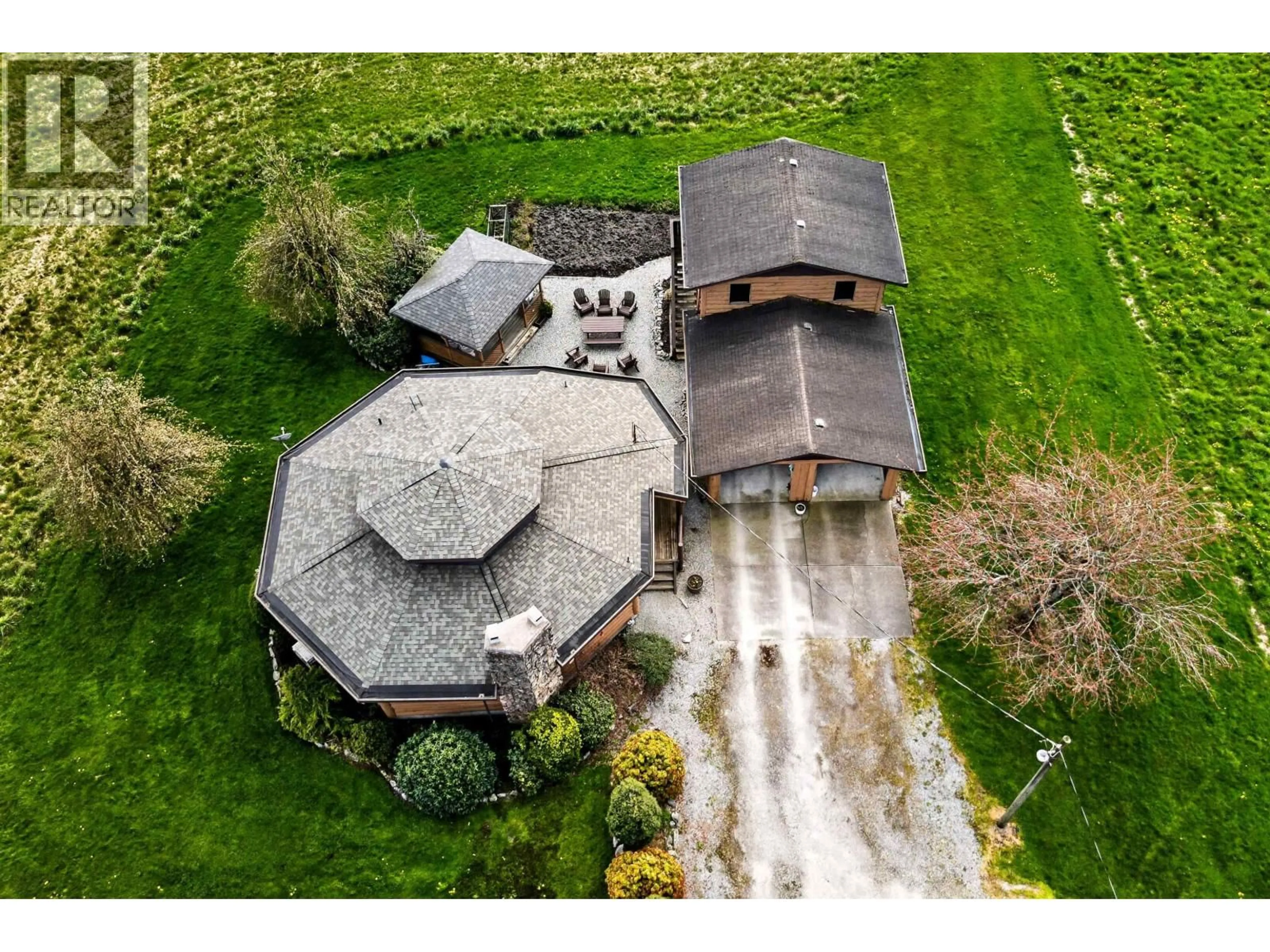A pic from outside/outdoor area/front of a property/back of a property/a pic from drone, building for 20066 MCNEIL ROAD, Pitt Meadows British Columbia V3Y1Z1