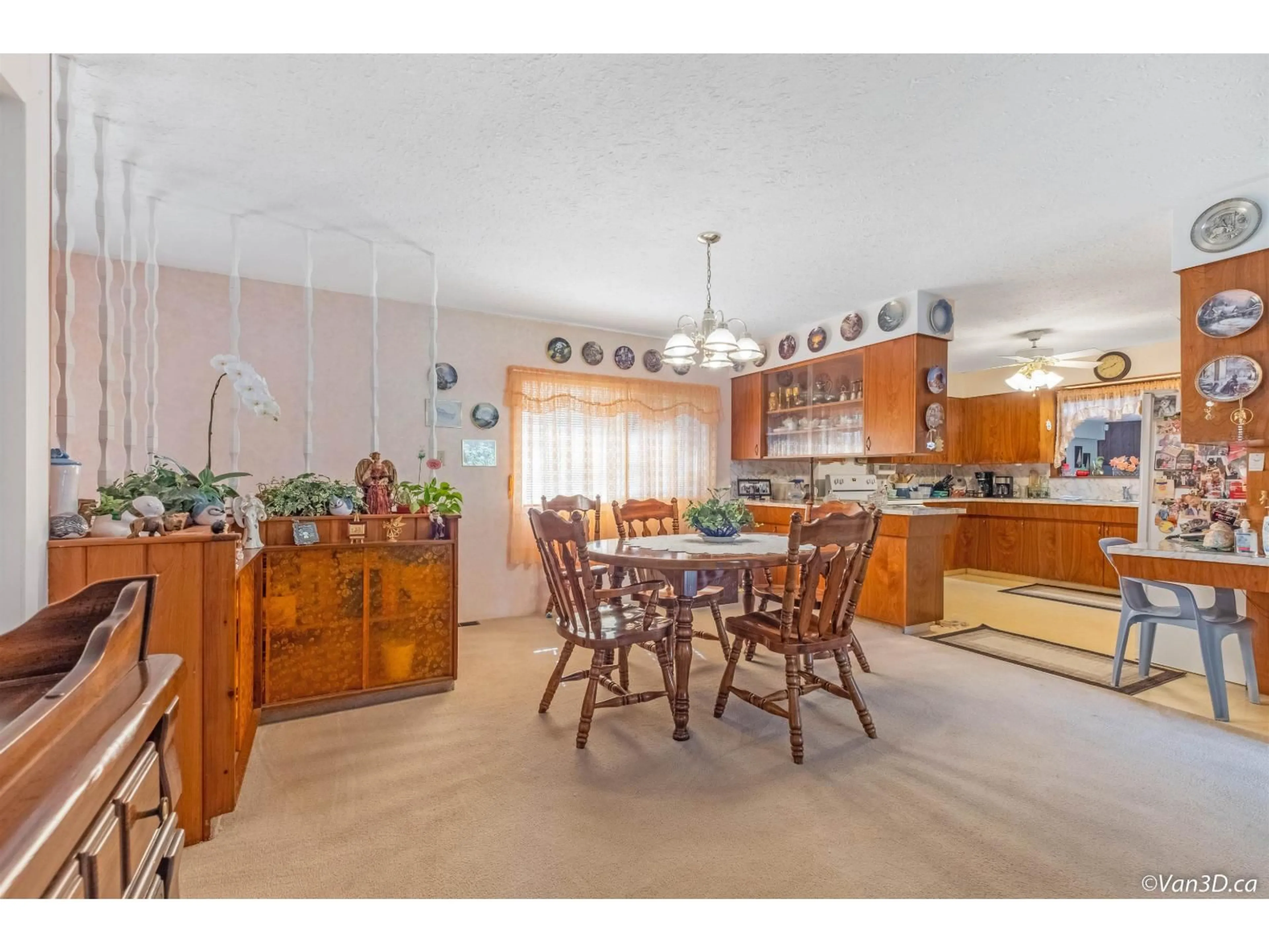Open concept kitchen, unknown for 28762 TOWNSHIPLINE ROAD, Abbotsford British Columbia V4X1P1