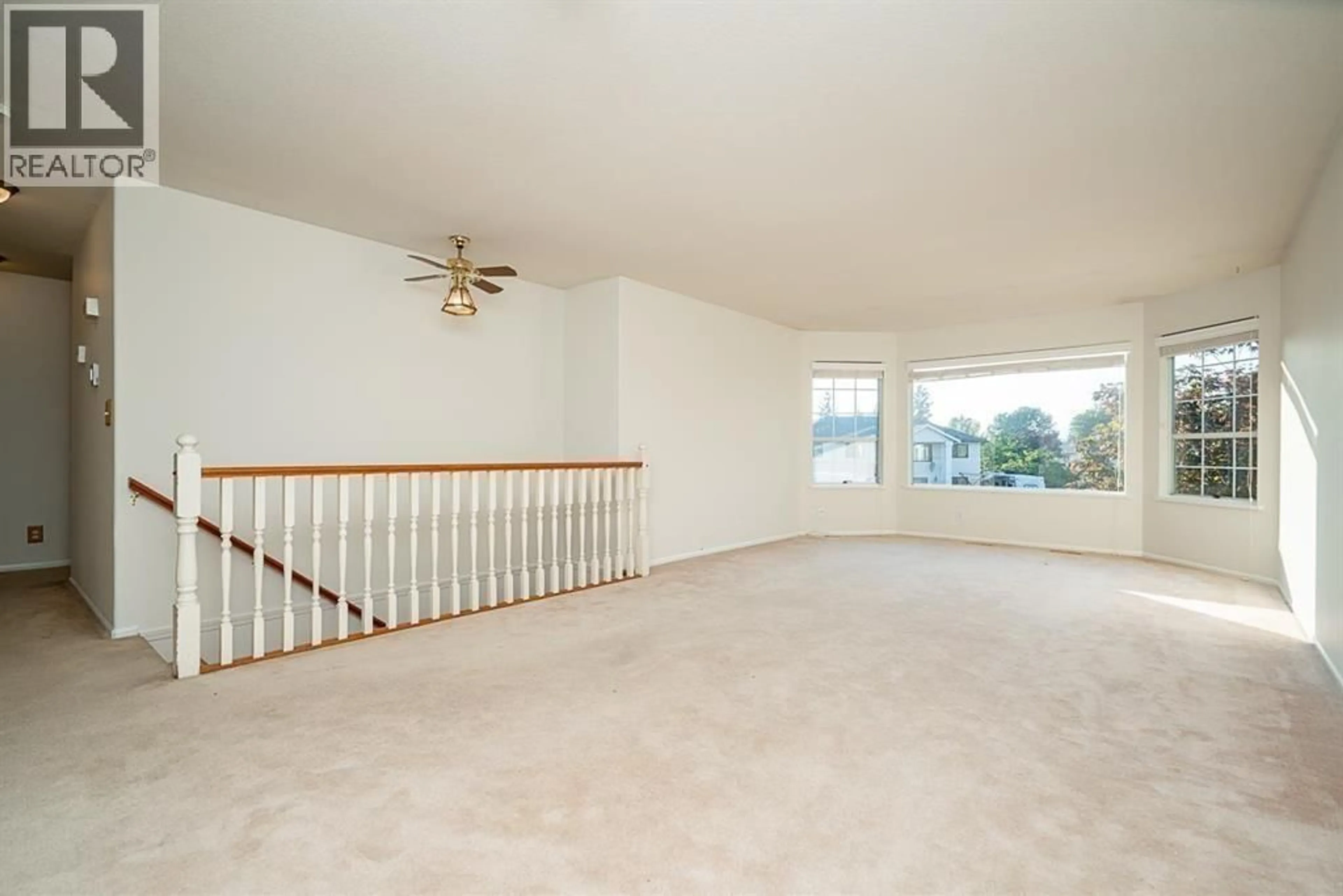 A pic of a room for 12466 231B STREET, Maple Ridge British Columbia V2X0G1