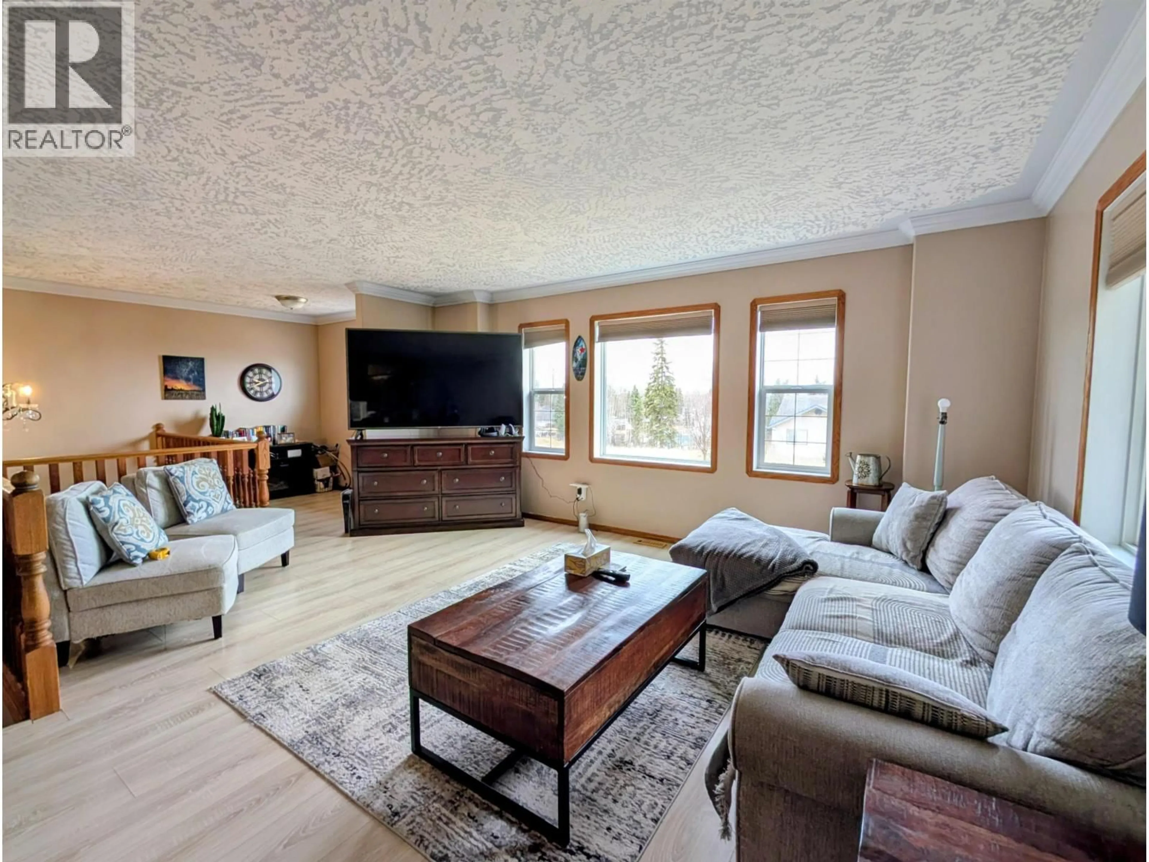 Living room with furniture, unknown for 1475 CHESTNUT STREET, Telkwa British Columbia V0J2X0