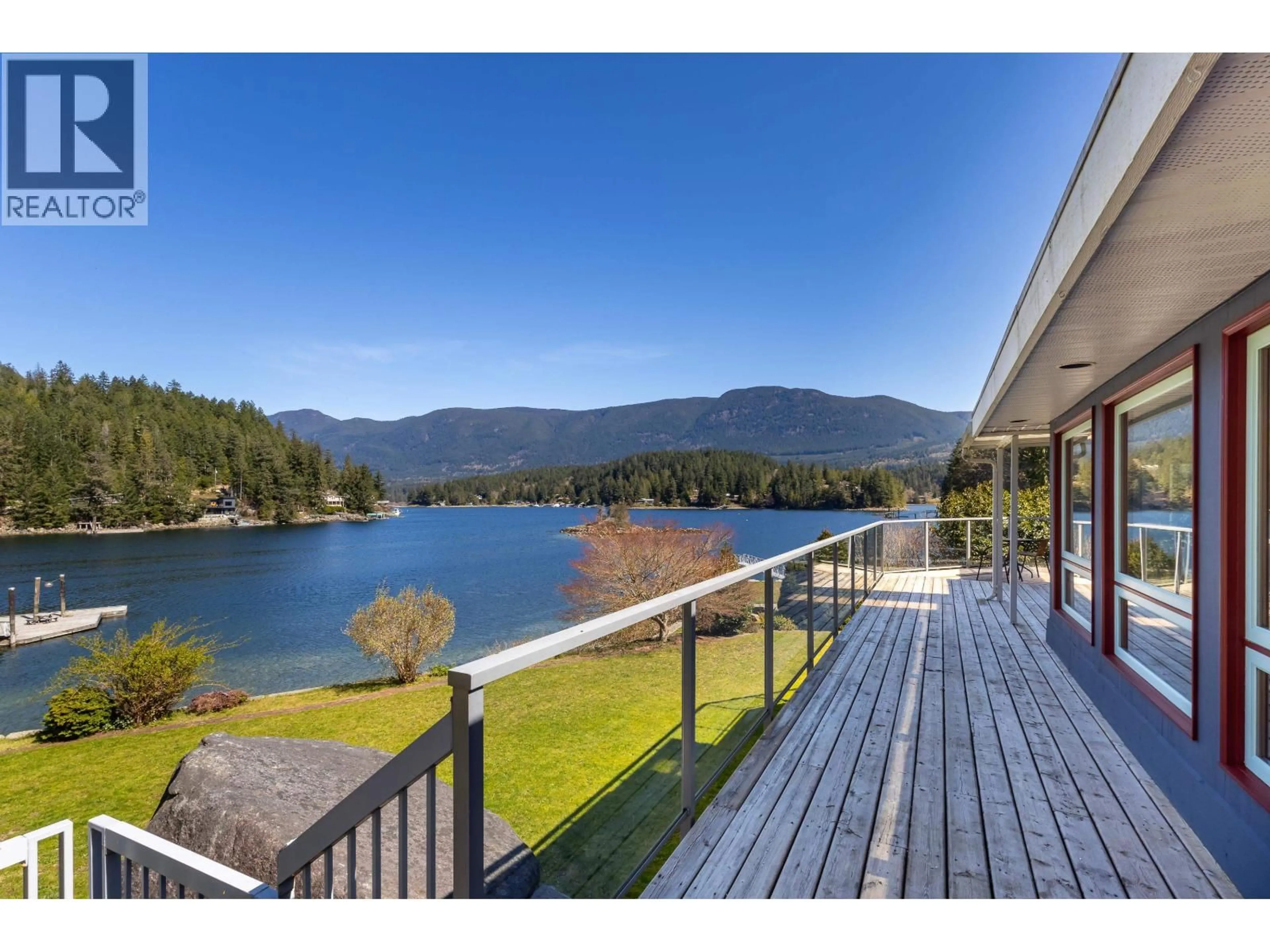 A pic from outside/outdoor area/front of a property/back of a property/a pic from drone, water/lake/river/ocean view for 12881 SUNSHINE COAST HIGHWAY, Madeira Park British Columbia V0N2H1