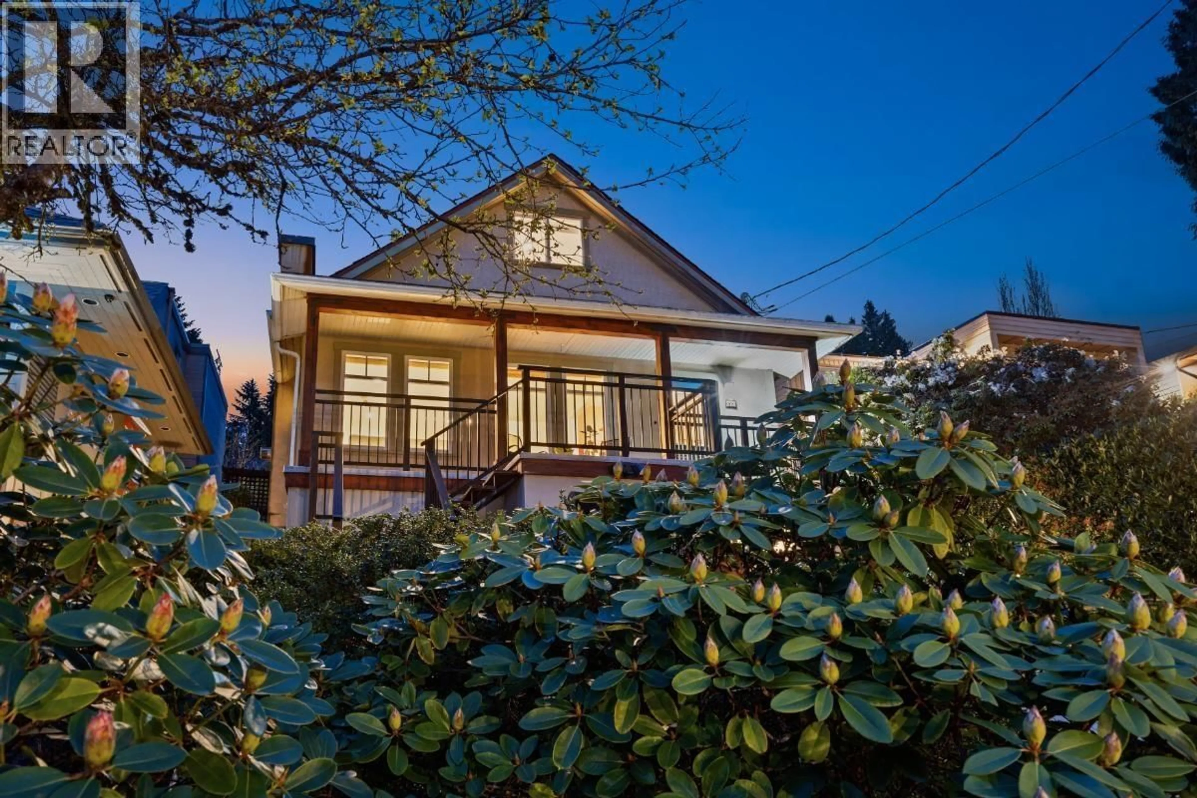 Patio, street for 272 OSBORNE ROAD, North Vancouver British Columbia V7N1M1