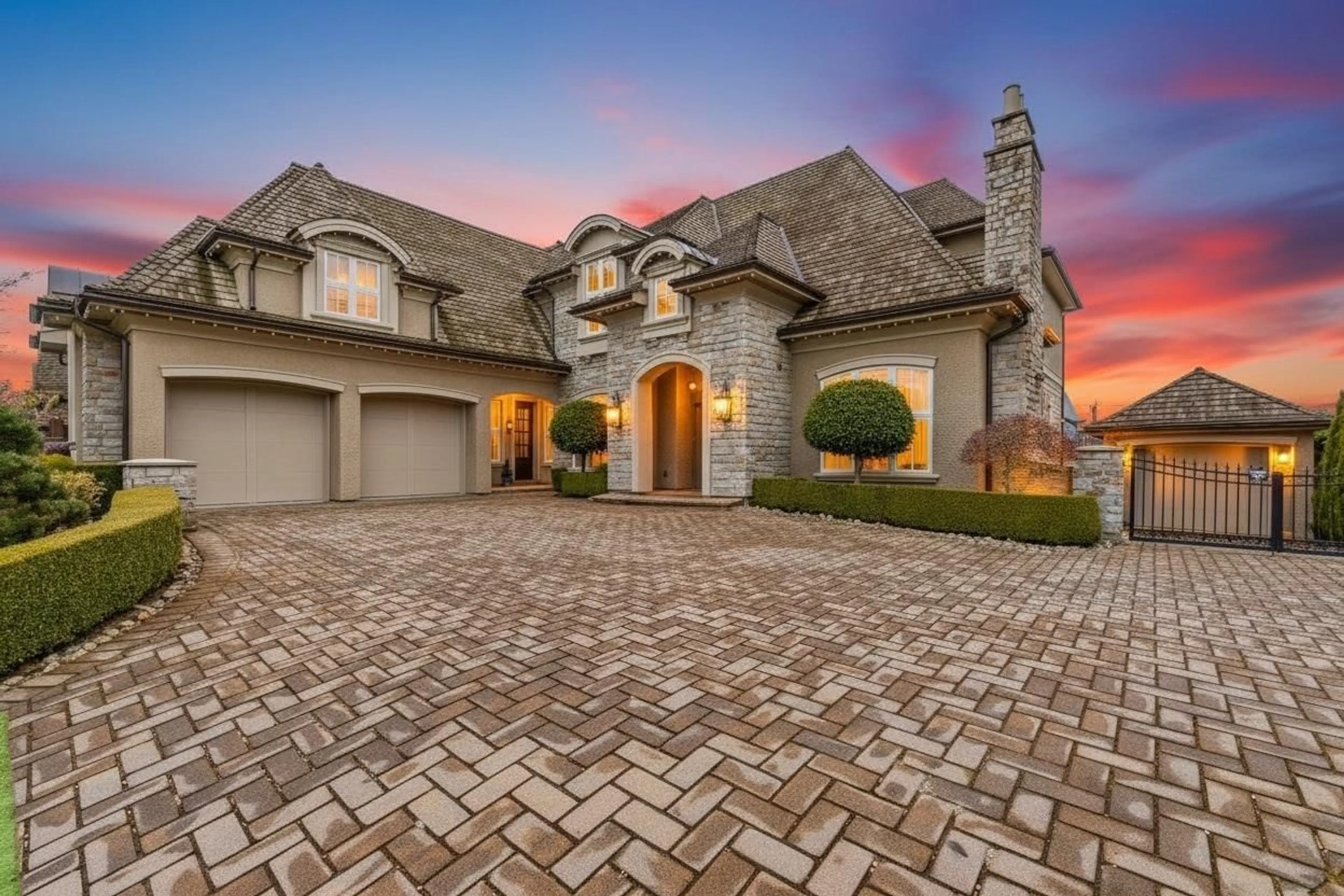 Home with brick exterior material, street for 15957 39A AVENUE, Surrey British Columbia V3Z0Y3