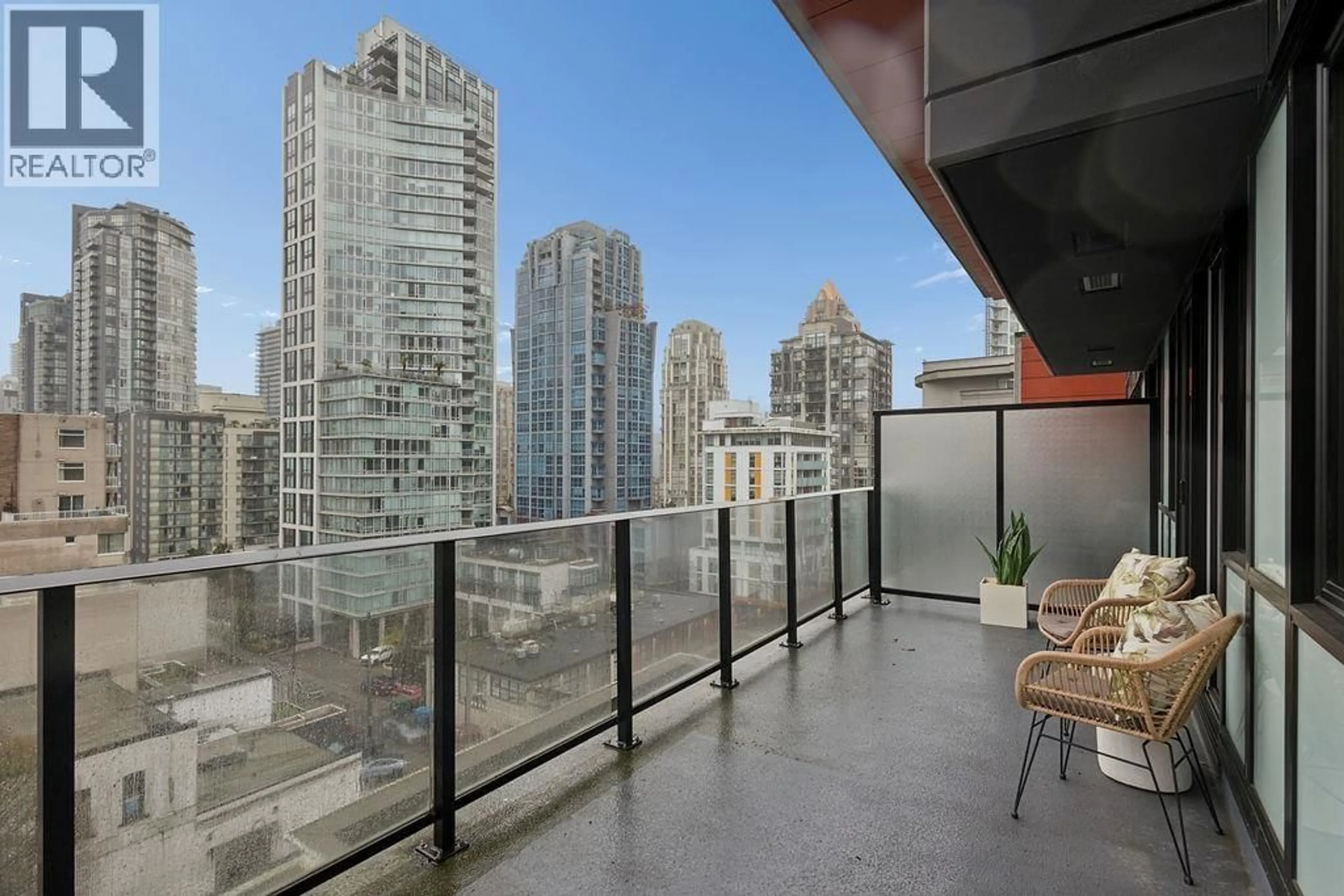 Balcony in the apartment, city buildings view from balcony for 902 - 1325 ROLSTON STREET, Vancouver British Columbia V6B0M2