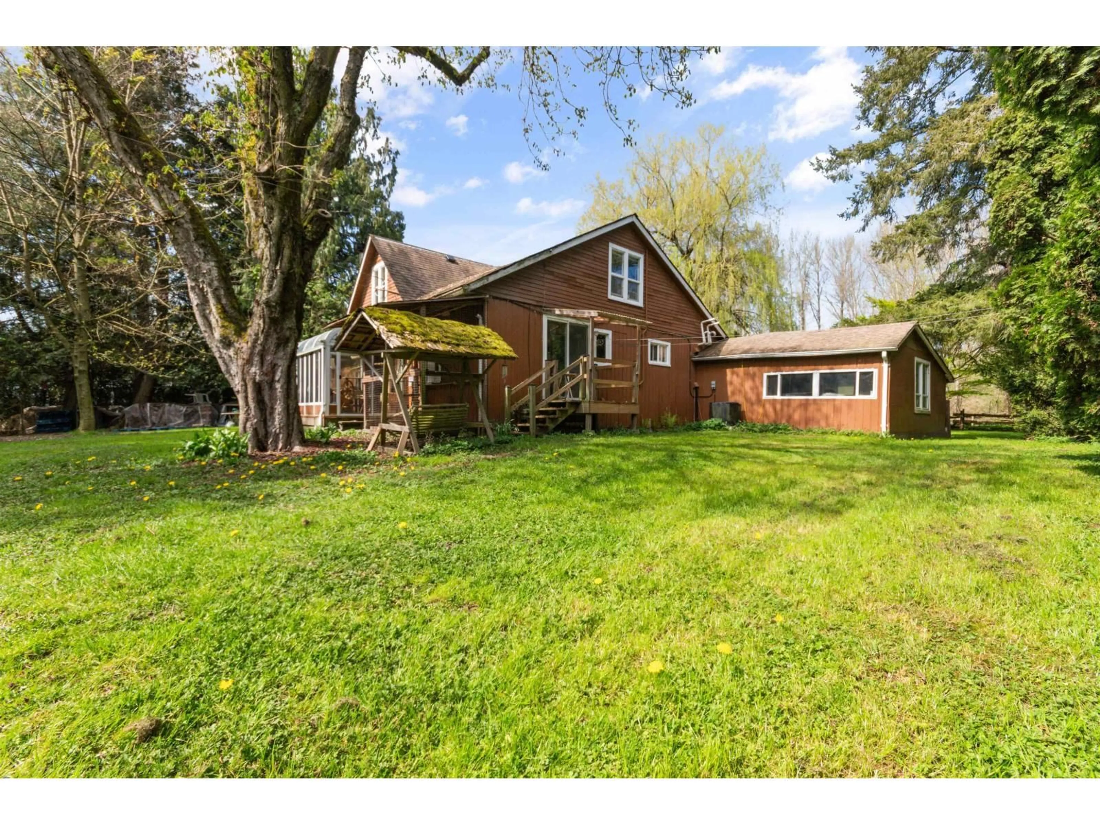 A pic from outside/outdoor area/front of a property/back of a property/a pic from drone, street for 42935 LUMSDEN ROAD, Yarrow British Columbia V2R4R5