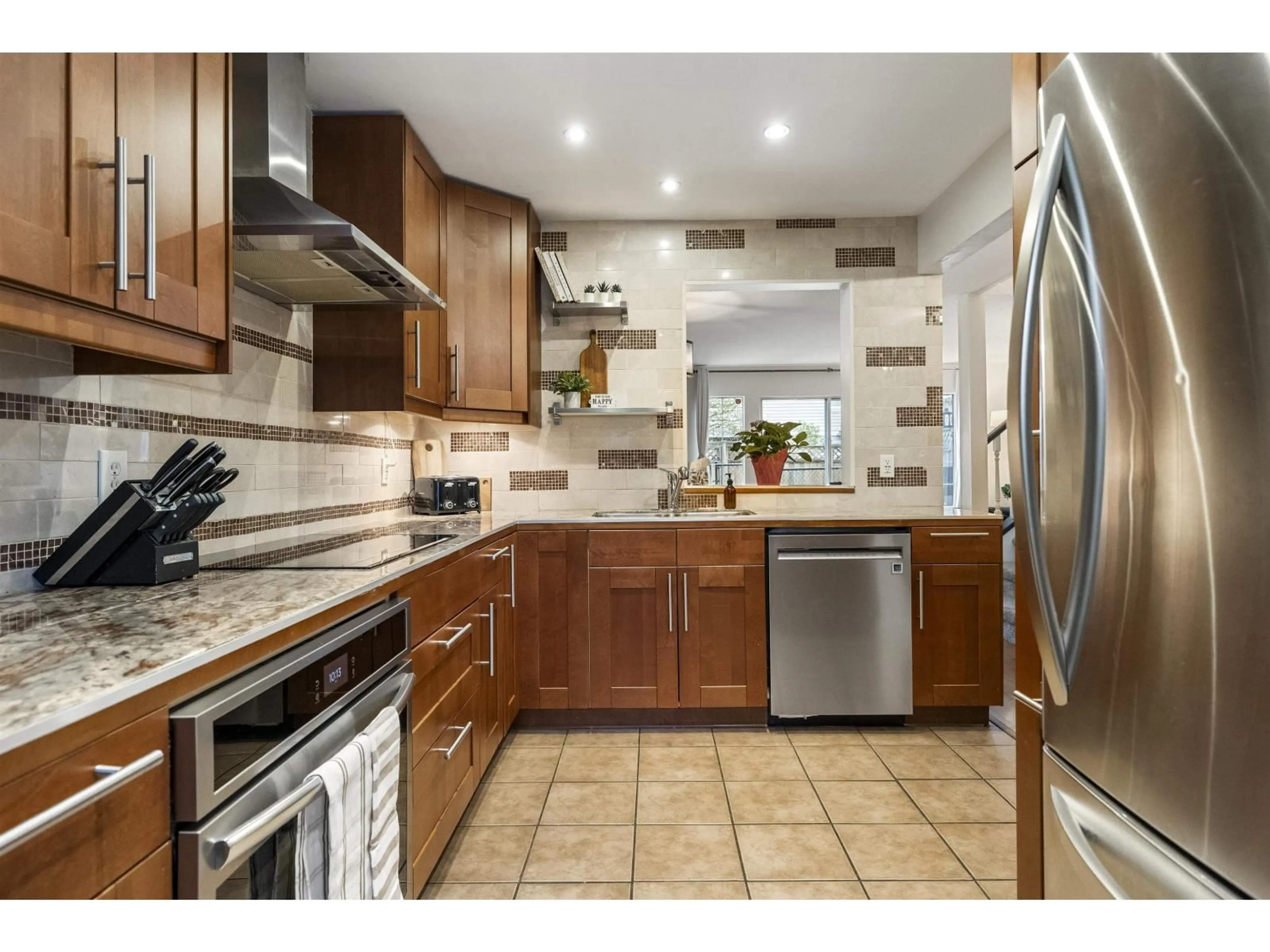 Unknown for 106 - 5360 201 STREET, Langley British Columbia V3A1P7