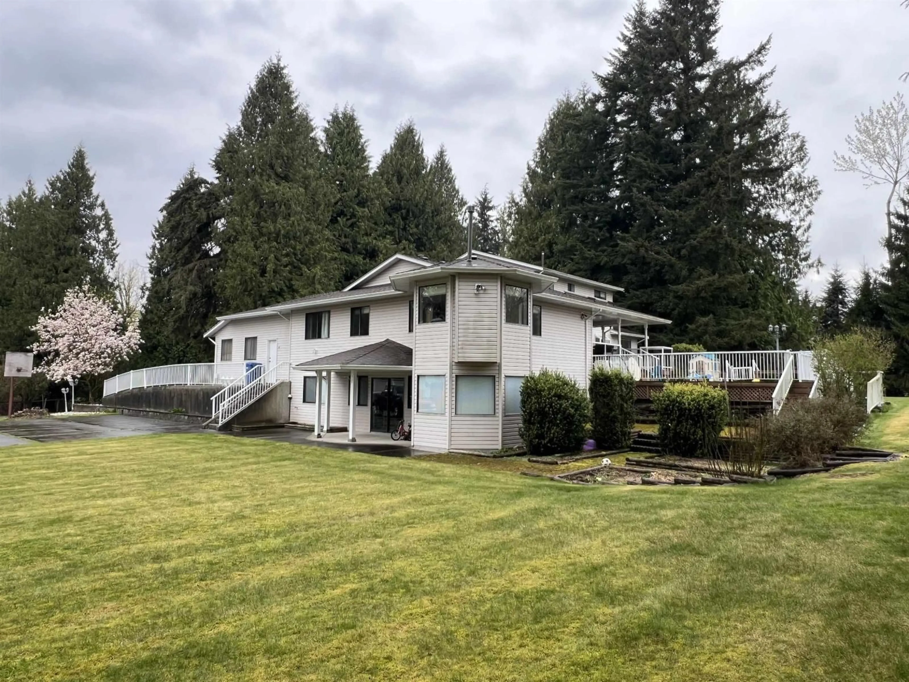 A pic from outside/outdoor area/front of a property/back of a property/a pic from drone, mountain view for 6582 SATCHELL STREET, Abbotsford British Columbia V4X2G2