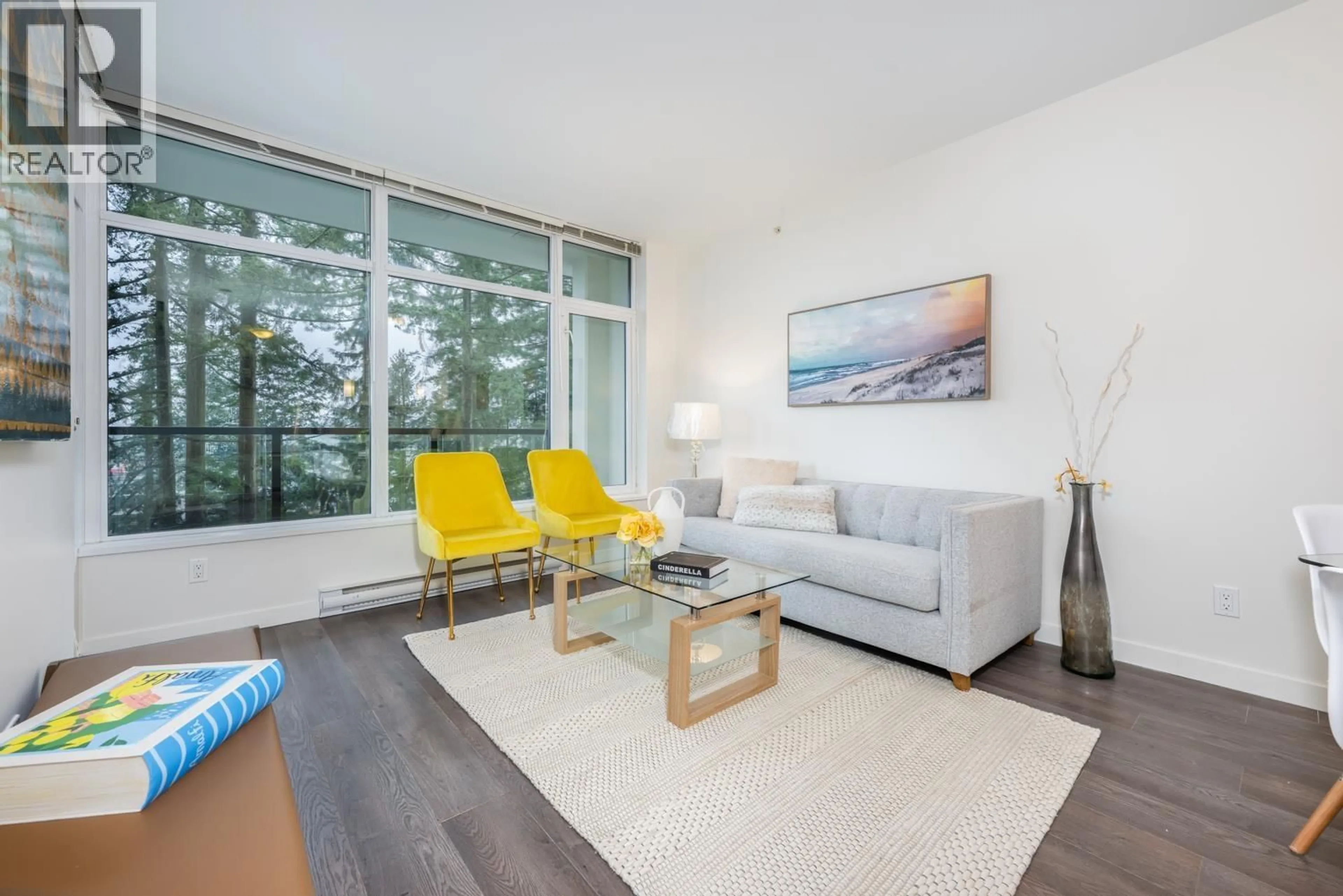 Living room with furniture, unknown for 1005 - 3080 LINCOLN AVENUE, Coquitlam British Columbia V3B0L9