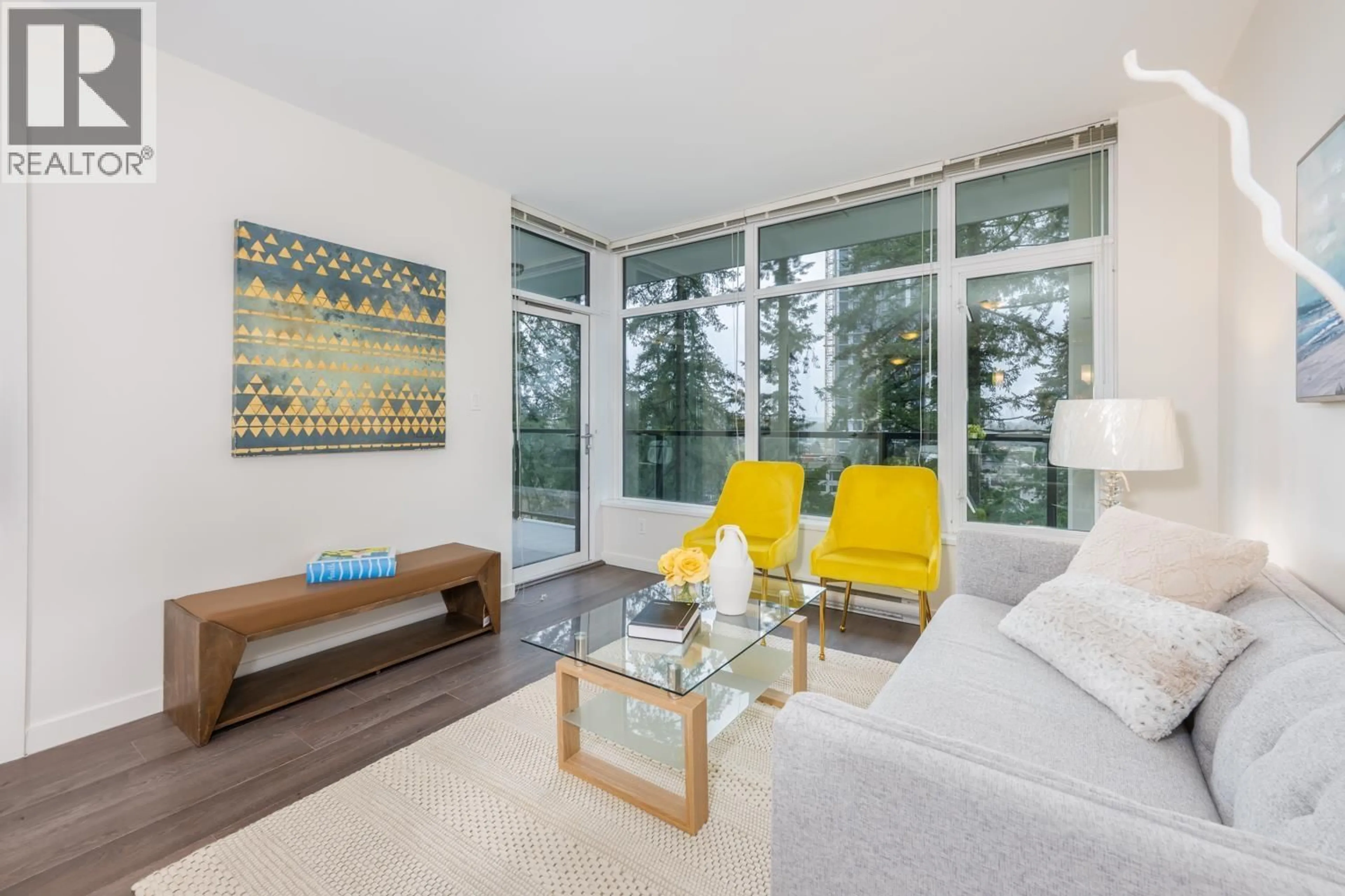 Living room with furniture, unknown for 1005 - 3080 LINCOLN AVENUE, Coquitlam British Columbia V3B0L9