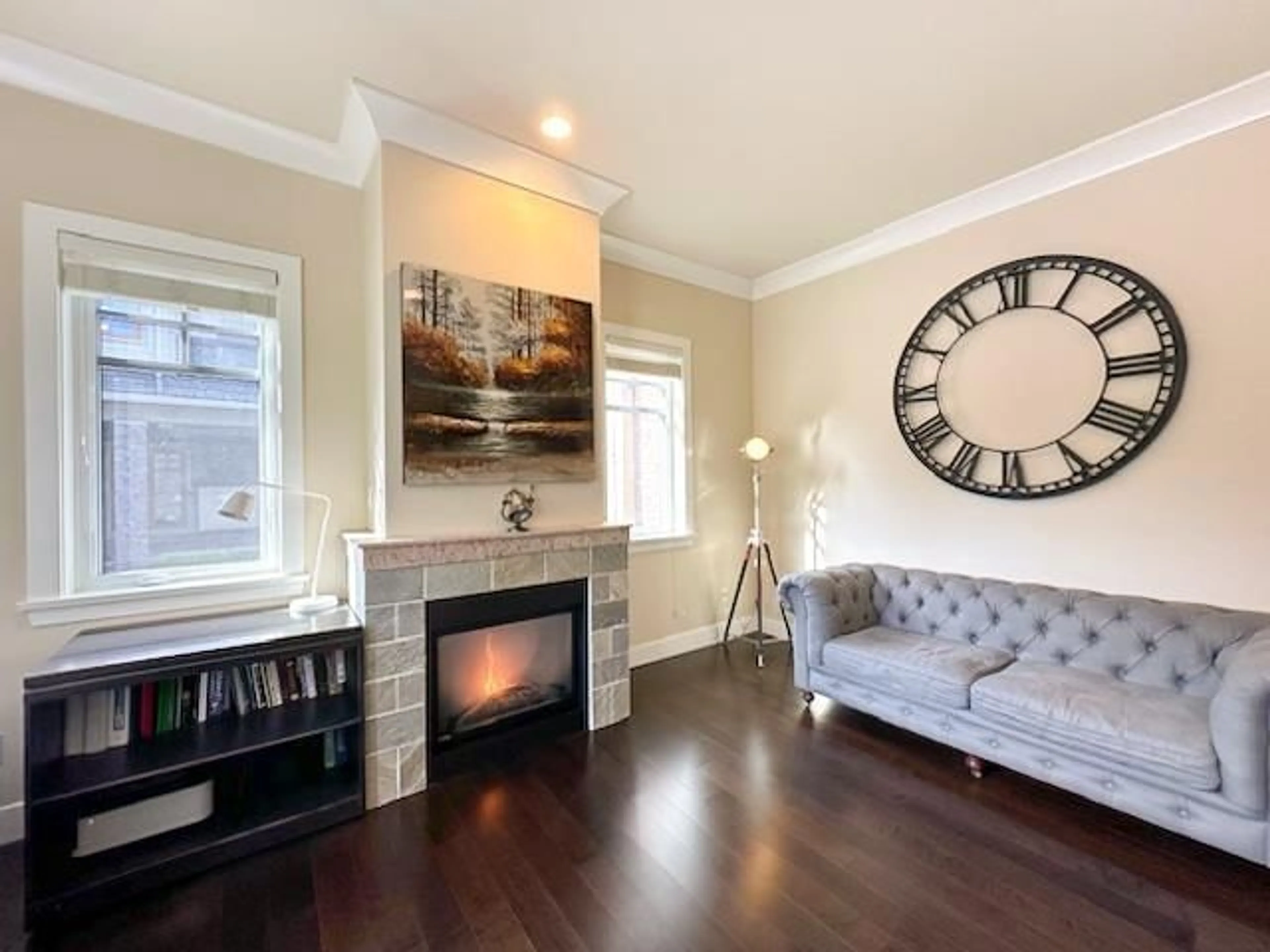 Living room with furniture, wood/laminate floor for 47 - 3109 161 STREET, Surrey British Columbia V3Z2K4