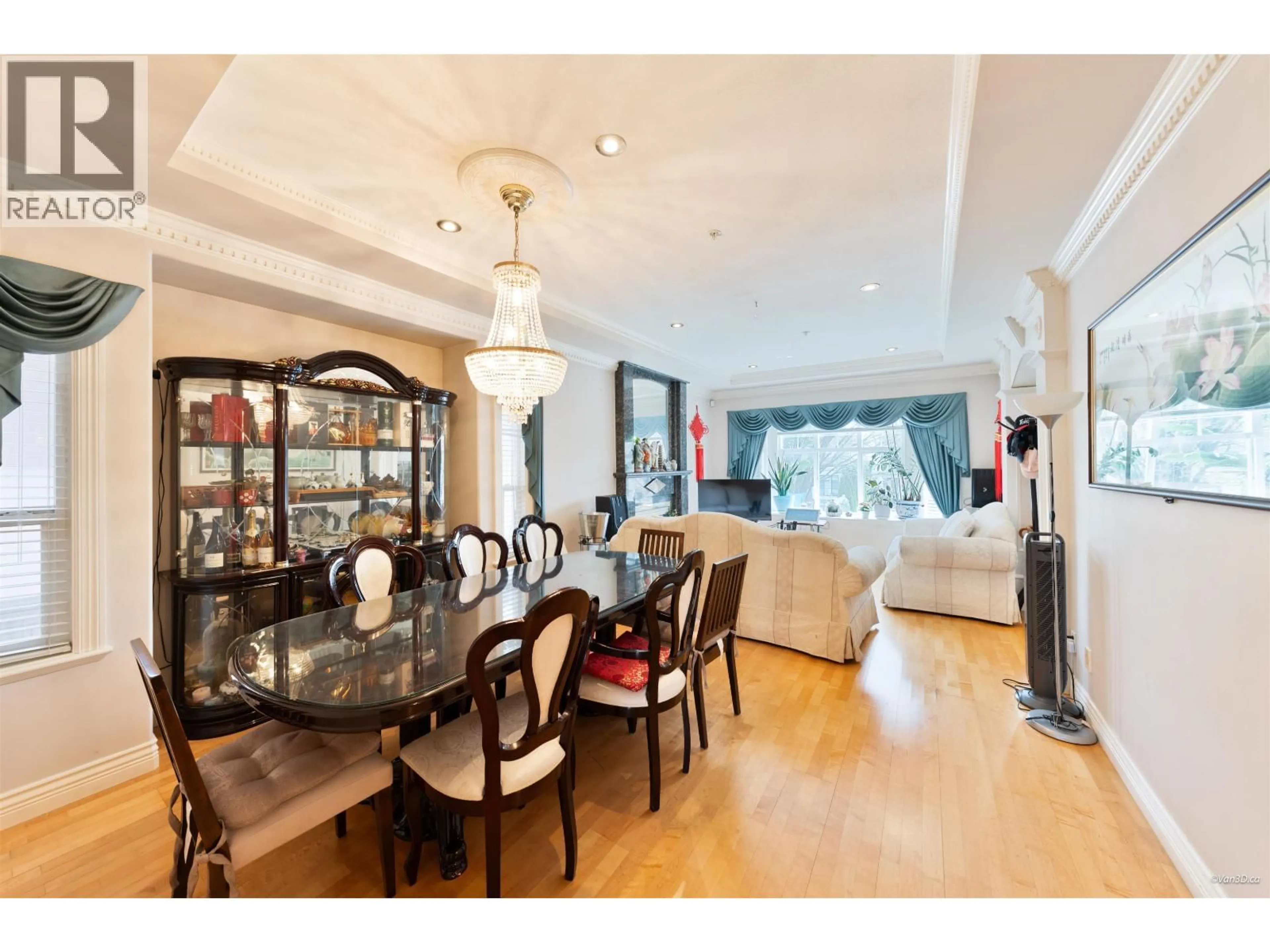 Dining room, wood/laminate floor for 1437 58TH AVENUE, Vancouver British Columbia V5P2B9