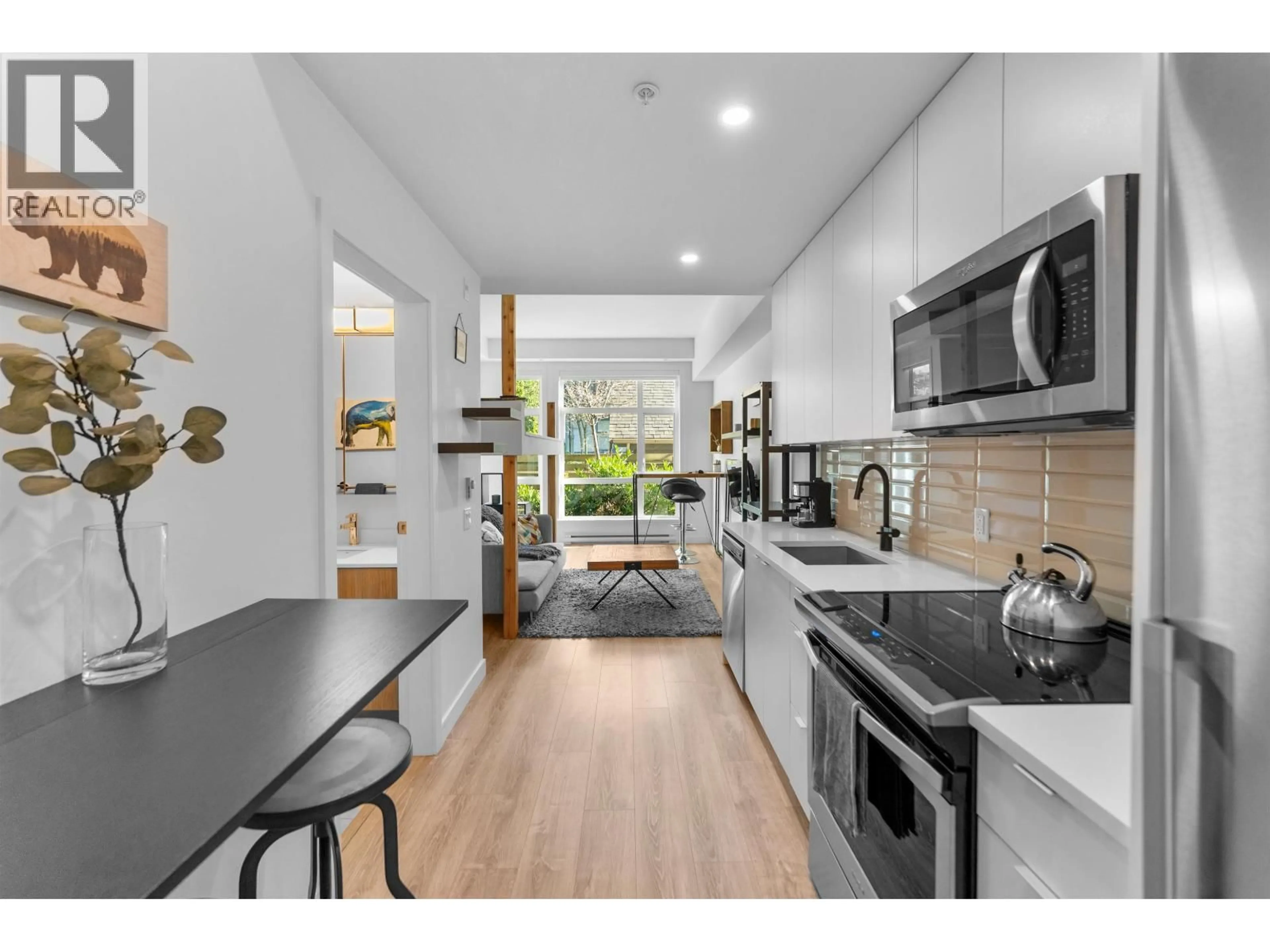 Open concept kitchen, unknown for 104 - 610 BRANTFORD STREET, New Westminster British Columbia V3M1W7