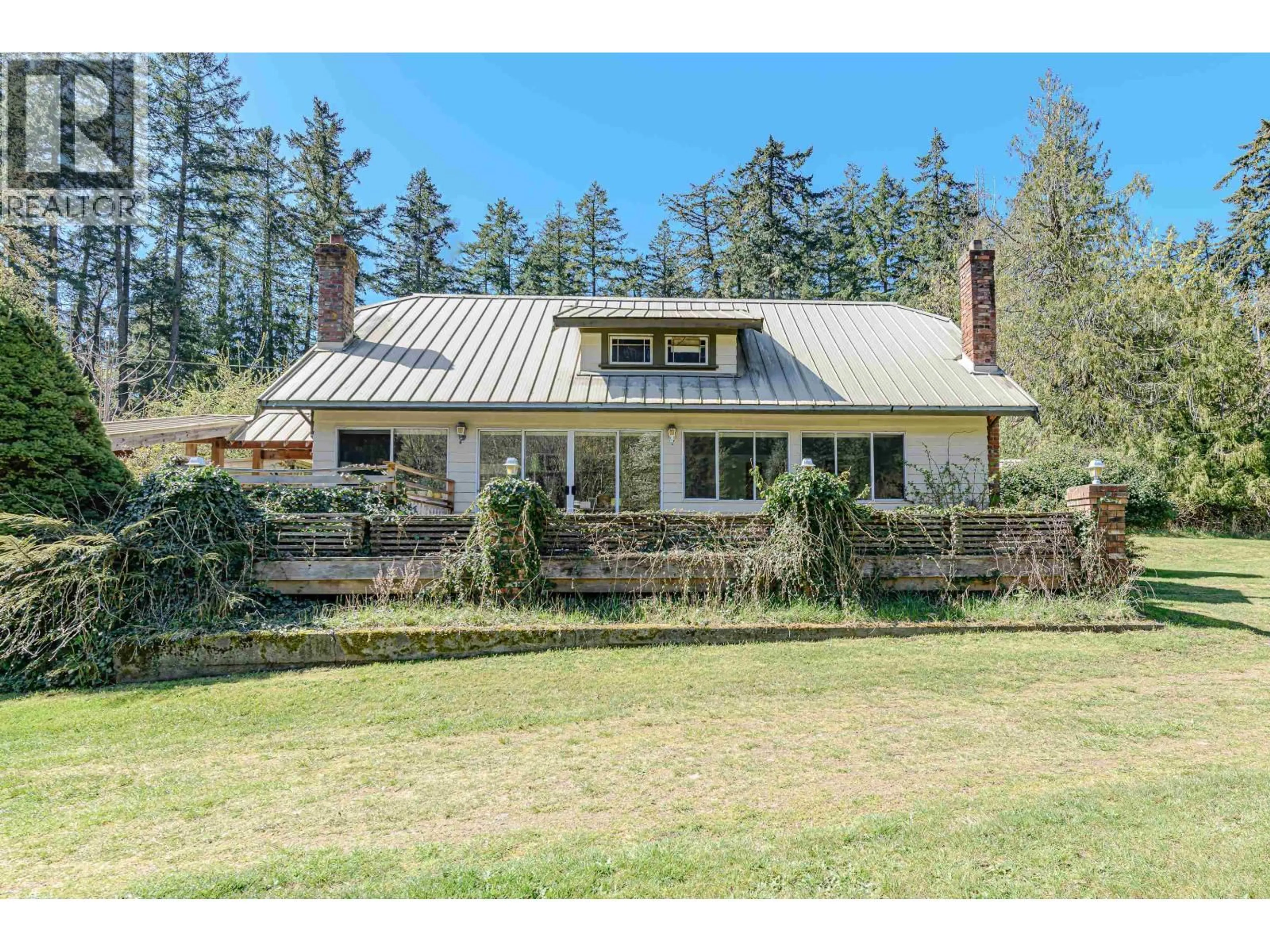 A pic from outside/outdoor area/front of a property/back of a property/a pic from drone, unknown for 1671 FULFORD-GANGES ROAD, Salt Spring Island British Columbia V8K2A8