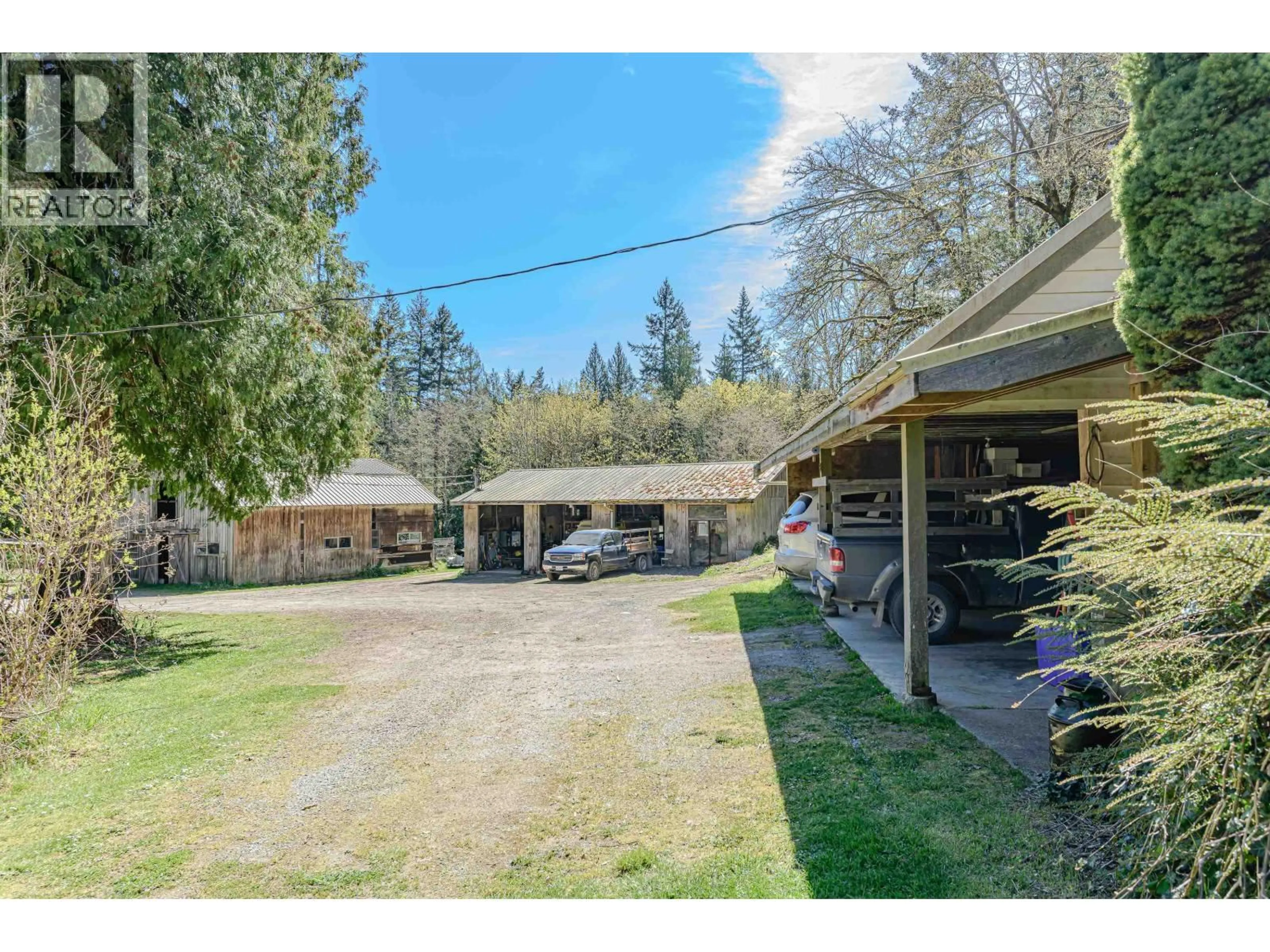 A pic from outside/outdoor area/front of a property/back of a property/a pic from drone, unknown for 1671 FULFORD-GANGES ROAD, Salt Spring Island British Columbia V8K2A8