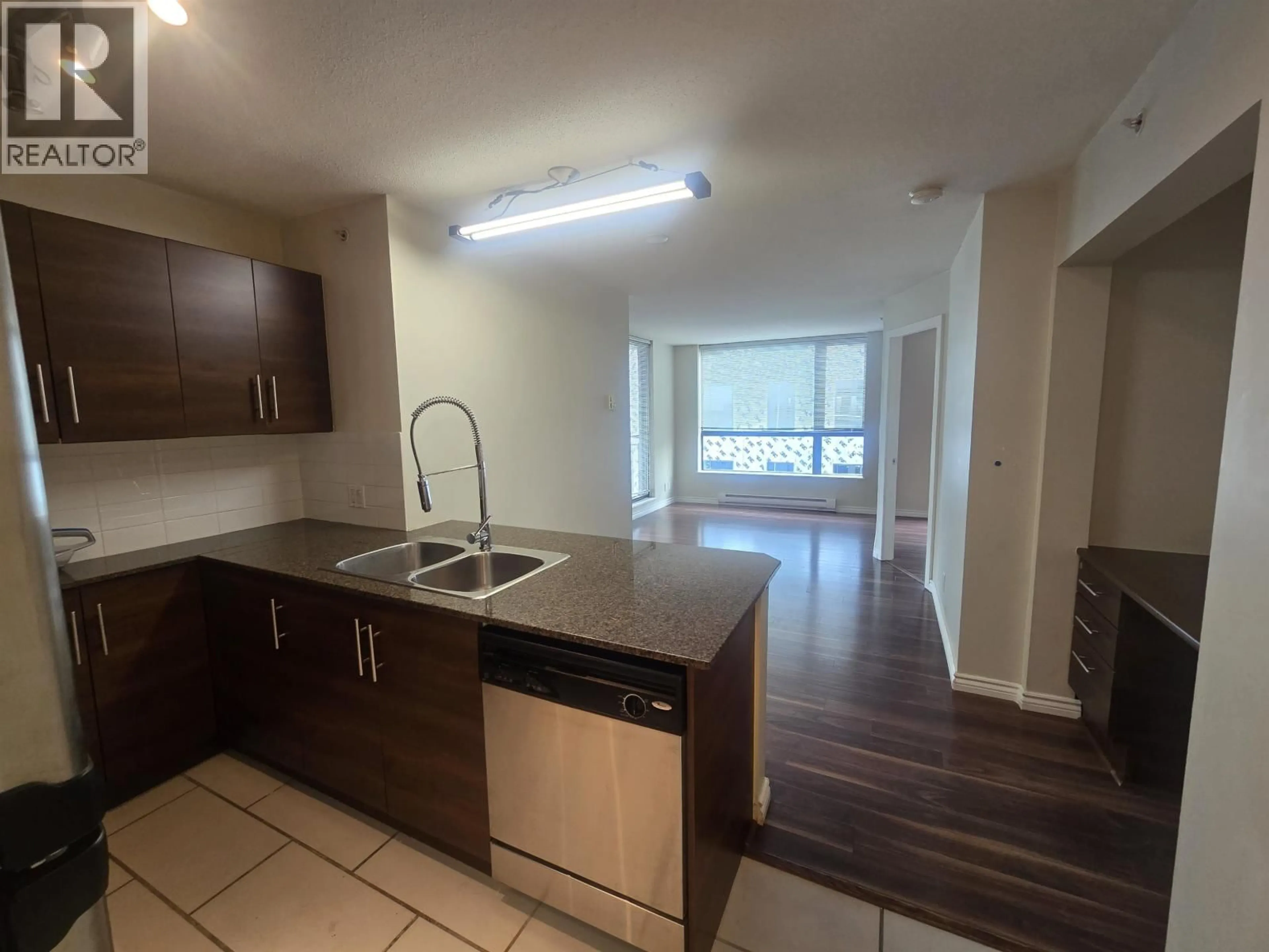 Standard kitchen, unknown for 1204 - 813 AGNES STREET, New Westminster British Columbia V3M0A9