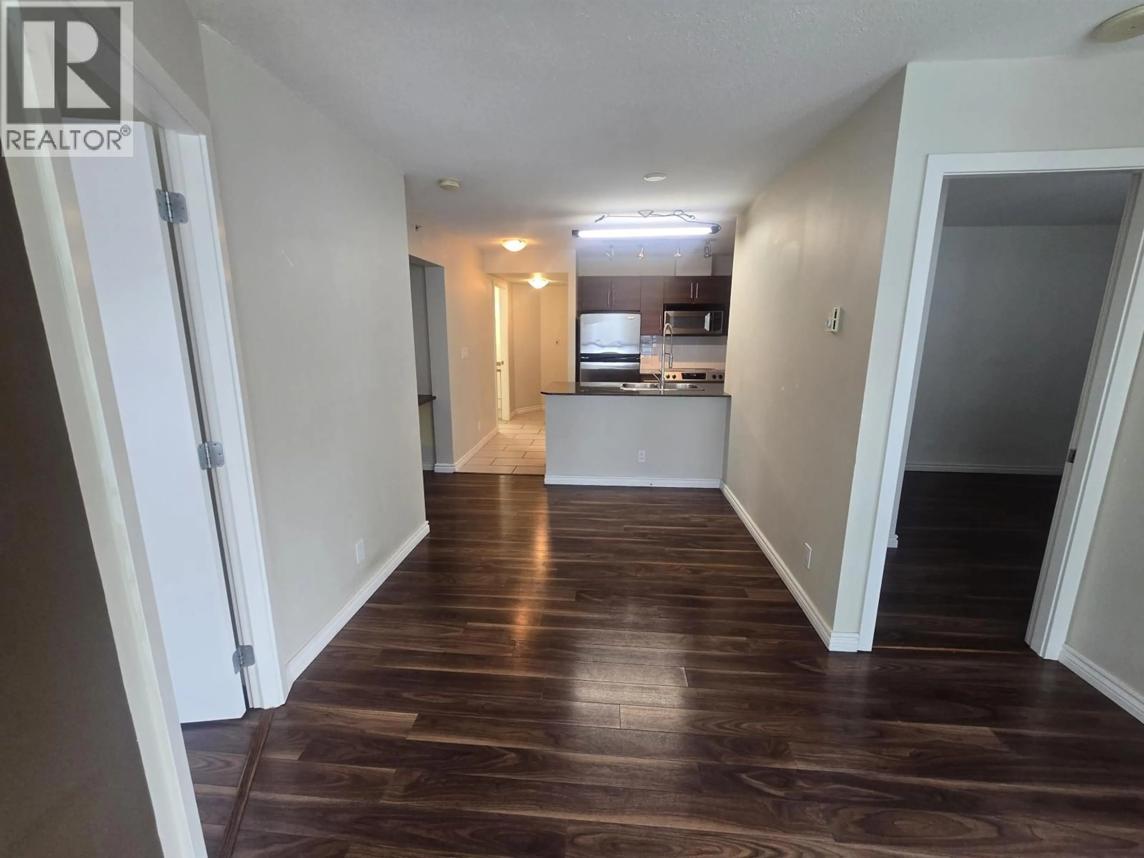 A pic of a room for 1204 - 813 AGNES STREET, New Westminster British Columbia V3M0A9