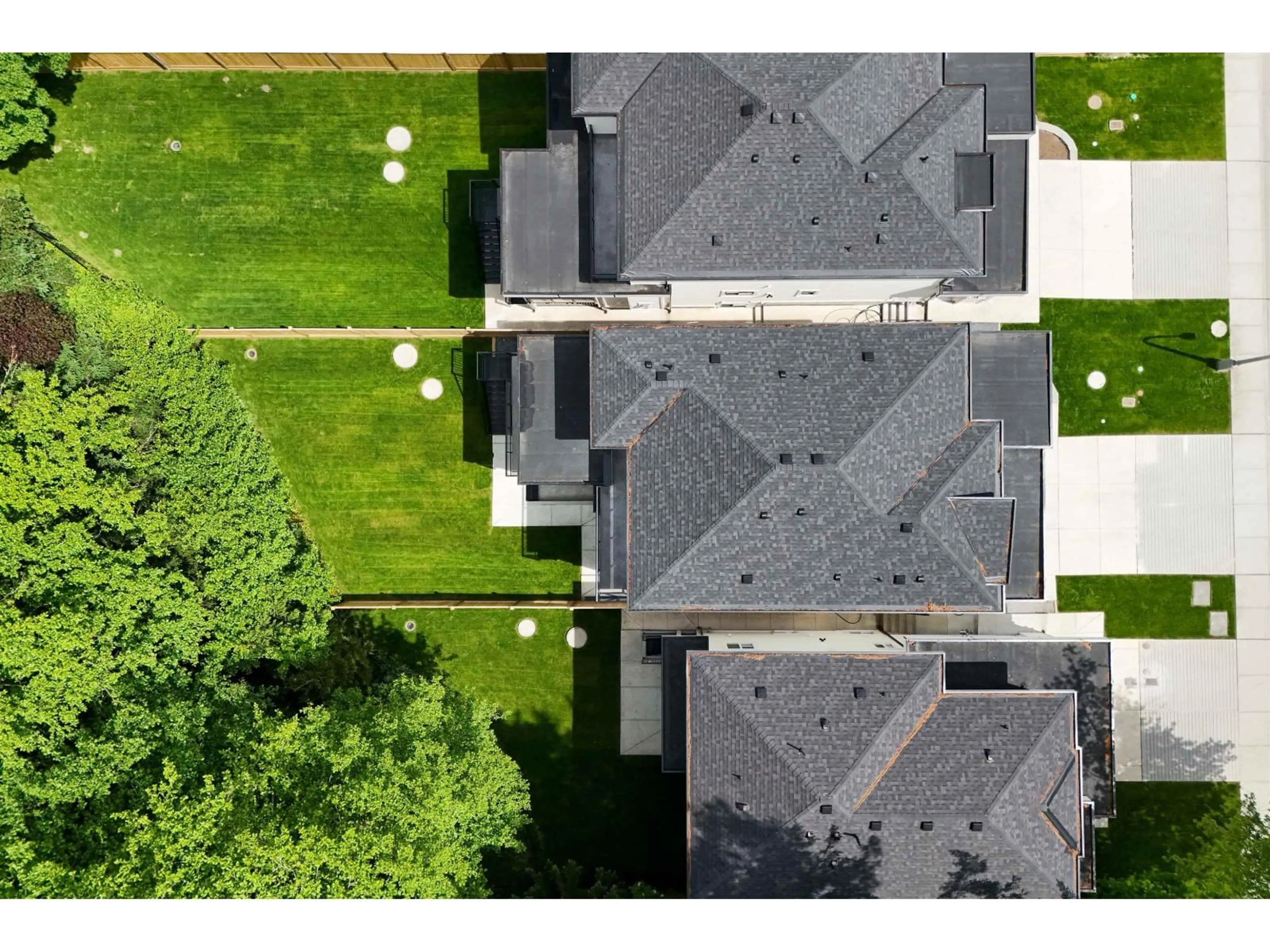 A pic from outside/outdoor area/front of a property/back of a property/a pic from drone, street for 14043 80 AVENUE, Surrey British Columbia V3W7T5