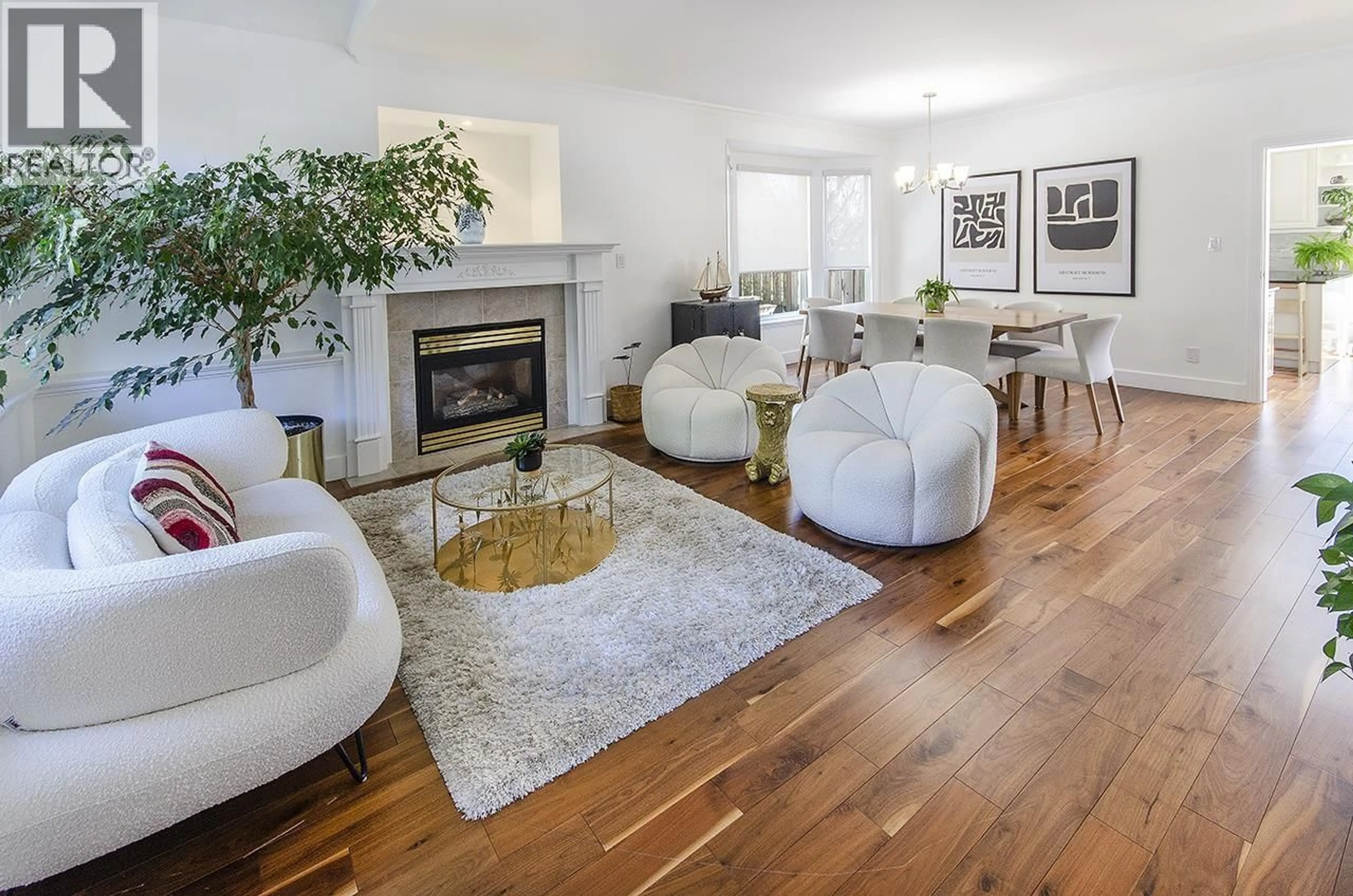 Living room with furniture, wood/laminate floor for 1075 ADDERLEY STREET, North Vancouver British Columbia V7L1T4