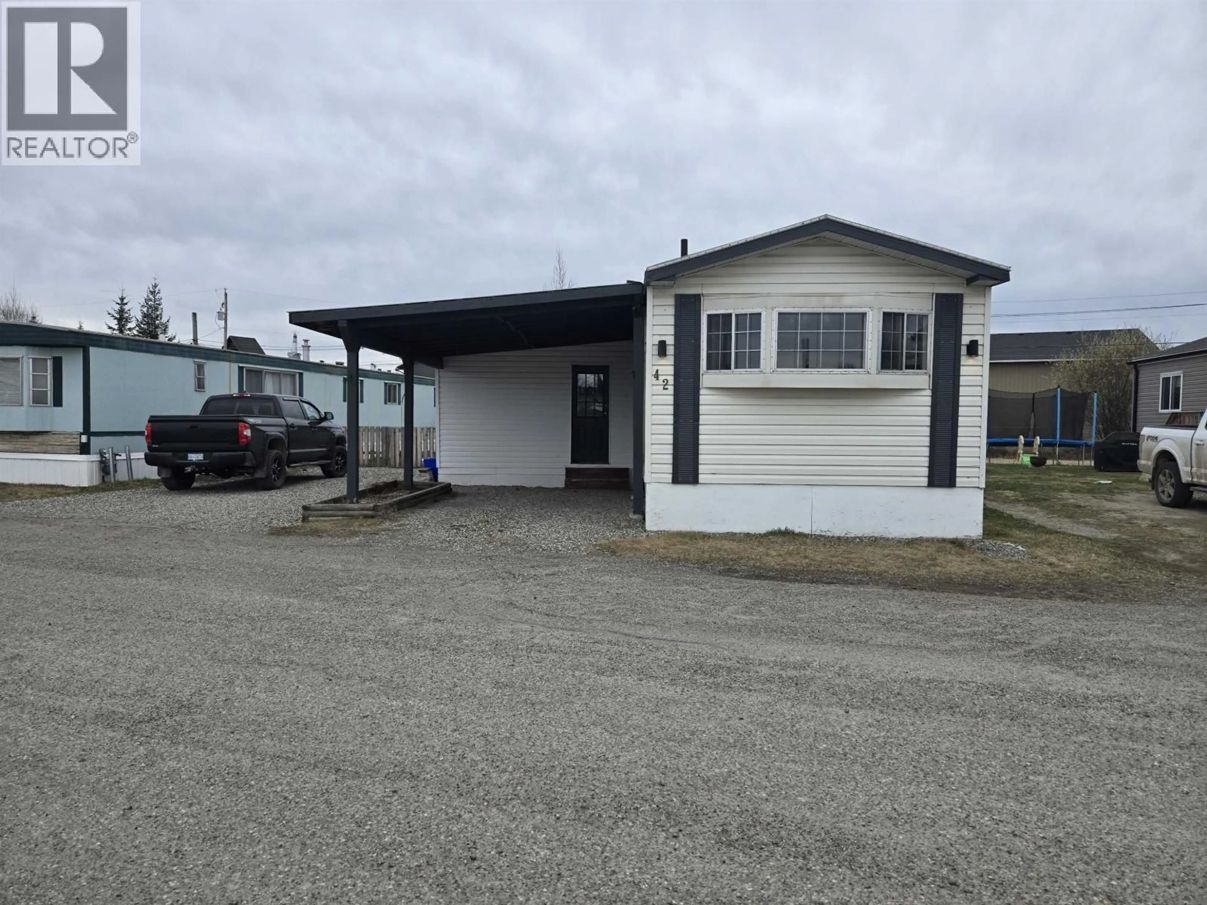 Indoor garage for 42 - 634 ELM STREET, Quesnel British Columbia V2J3X1