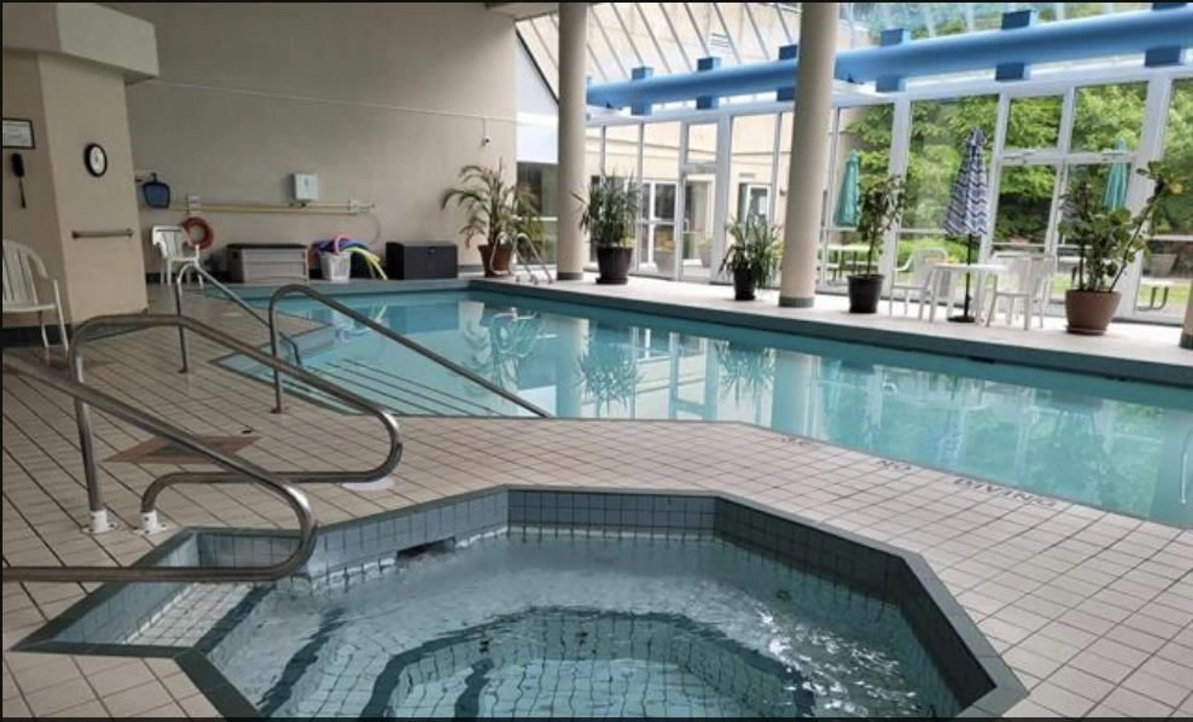 Pool for 403 - 3150 GLADWIN ROAD, Abbotsford British Columbia V2T5S9