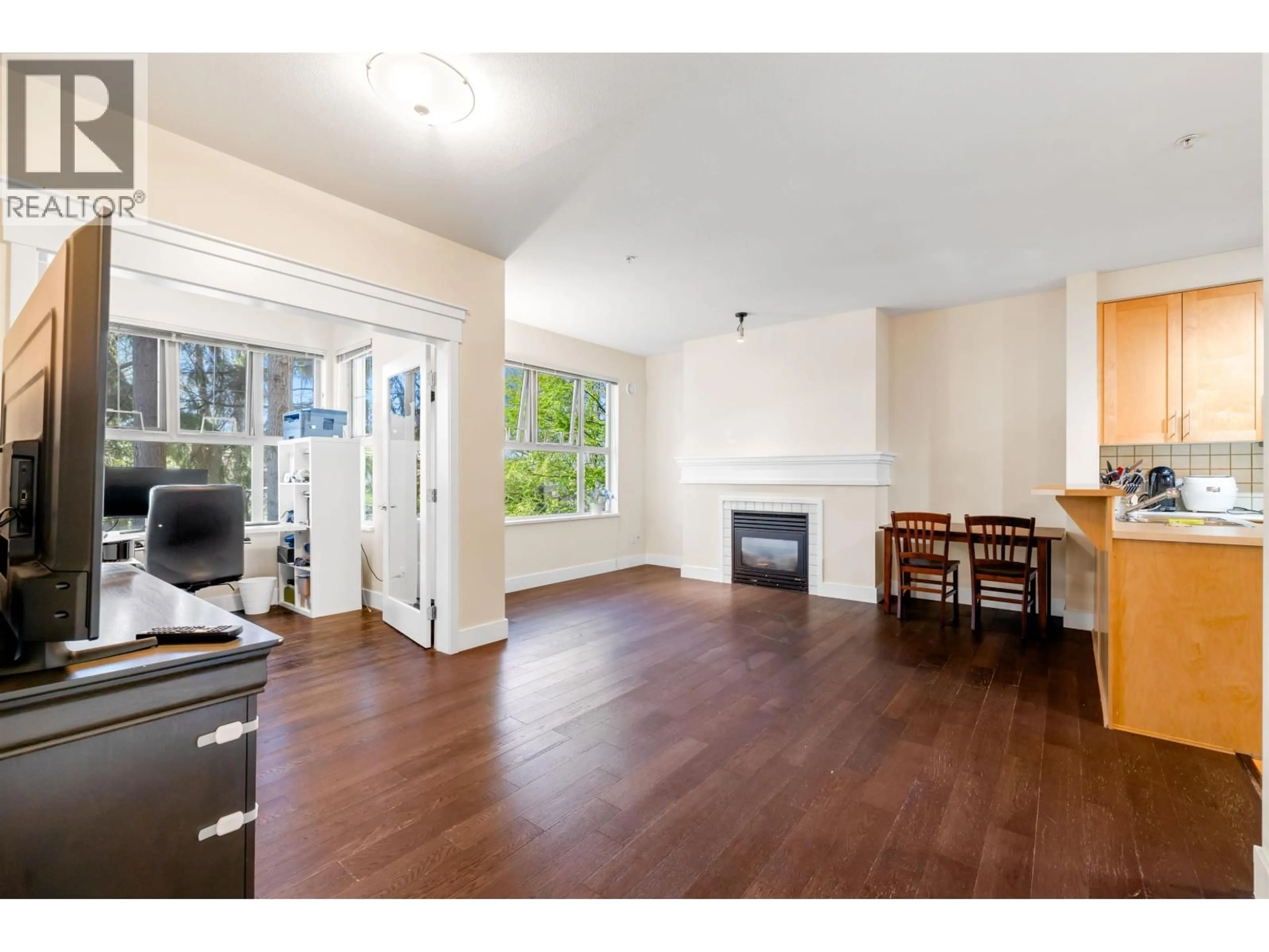 A pic of a room for 1217 - 4655 VALLEY DRIVE, Vancouver British Columbia V6J5L7