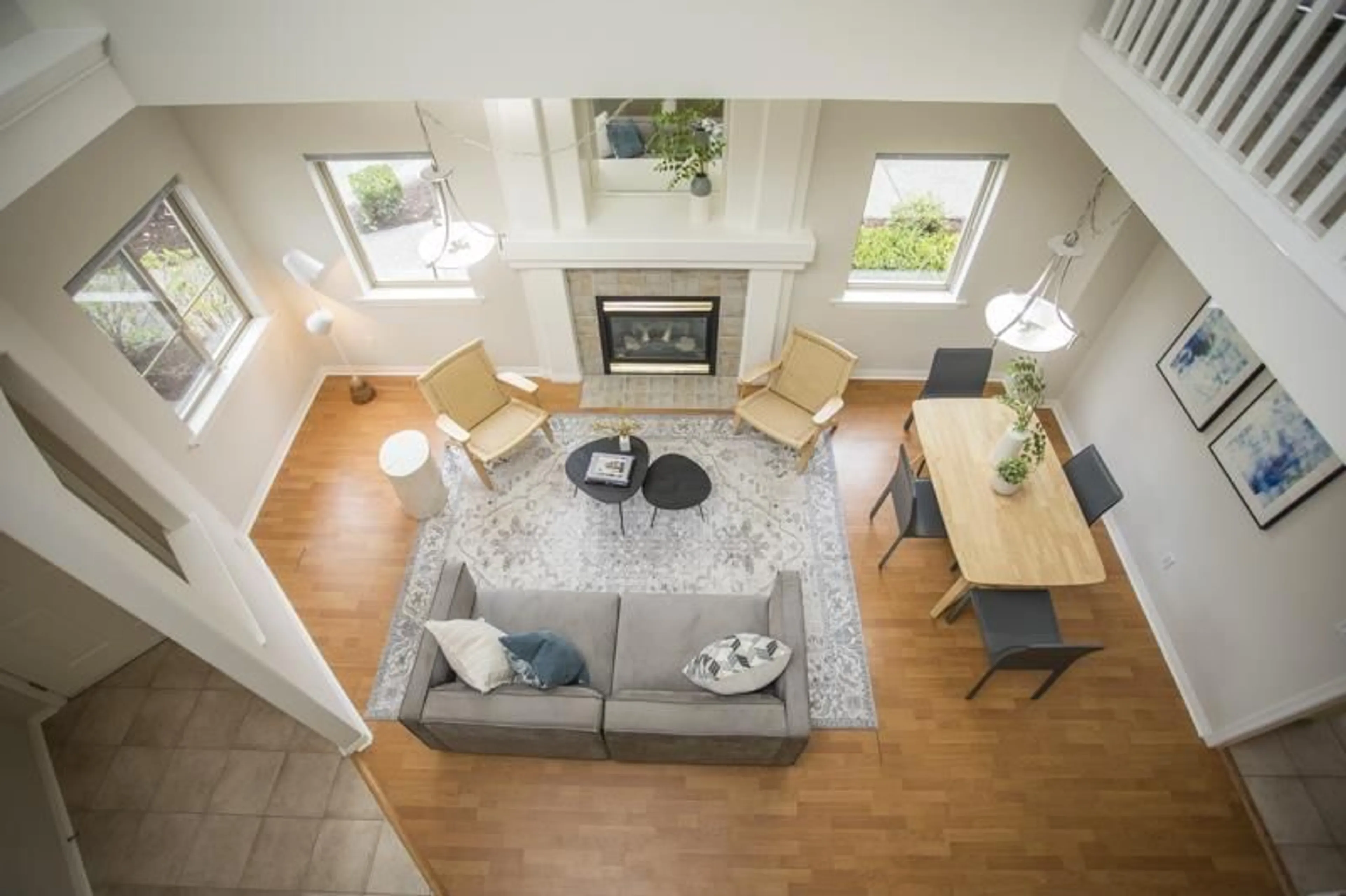 Living room with furniture, unknown for 7 - 3387 KING GEORGE BOULEVARD, Surrey British Columbia V4P1B7