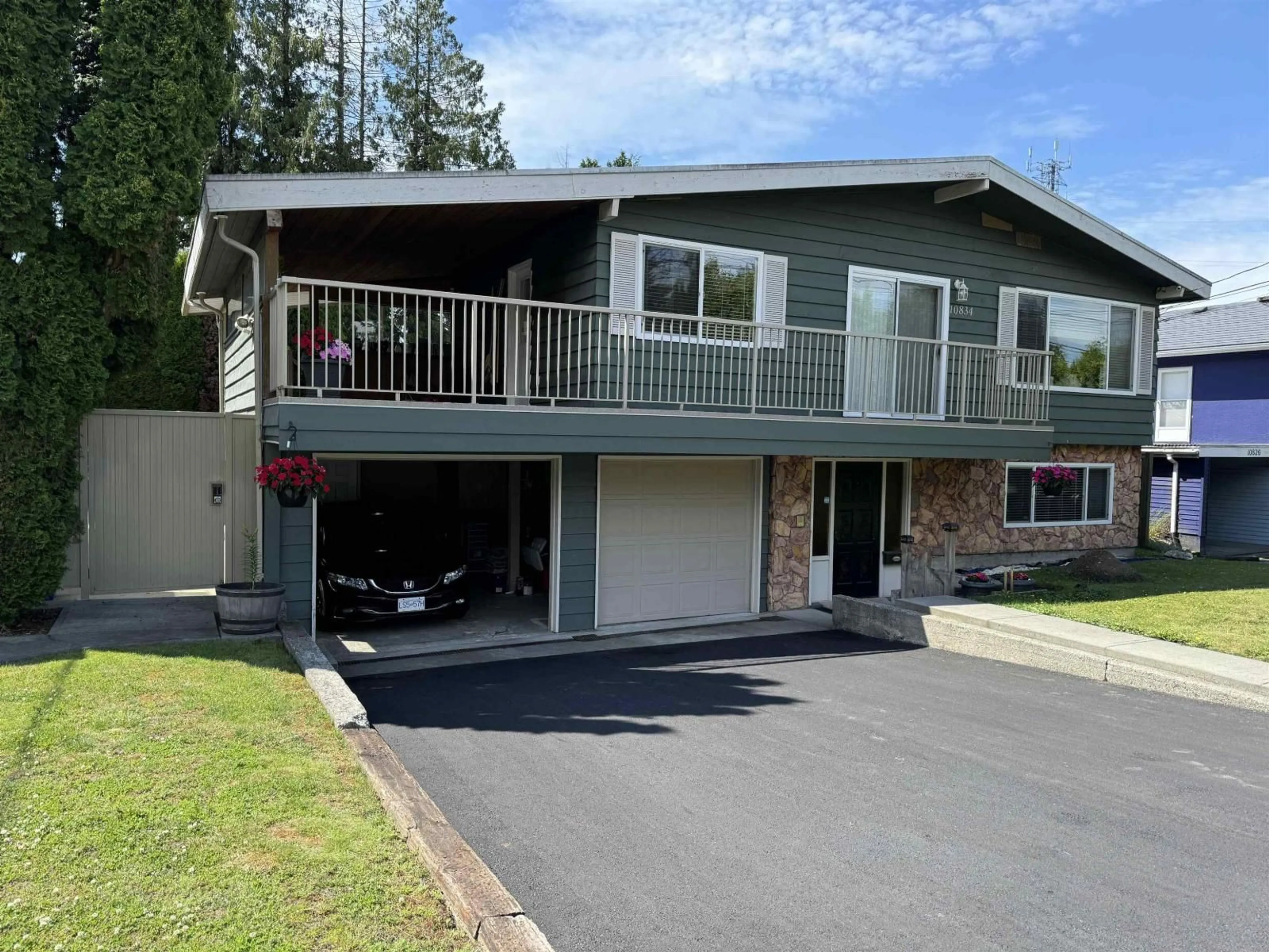 Home with vinyl exterior material, street for 10834 84 AVENUE, Delta British Columbia V4C2L4