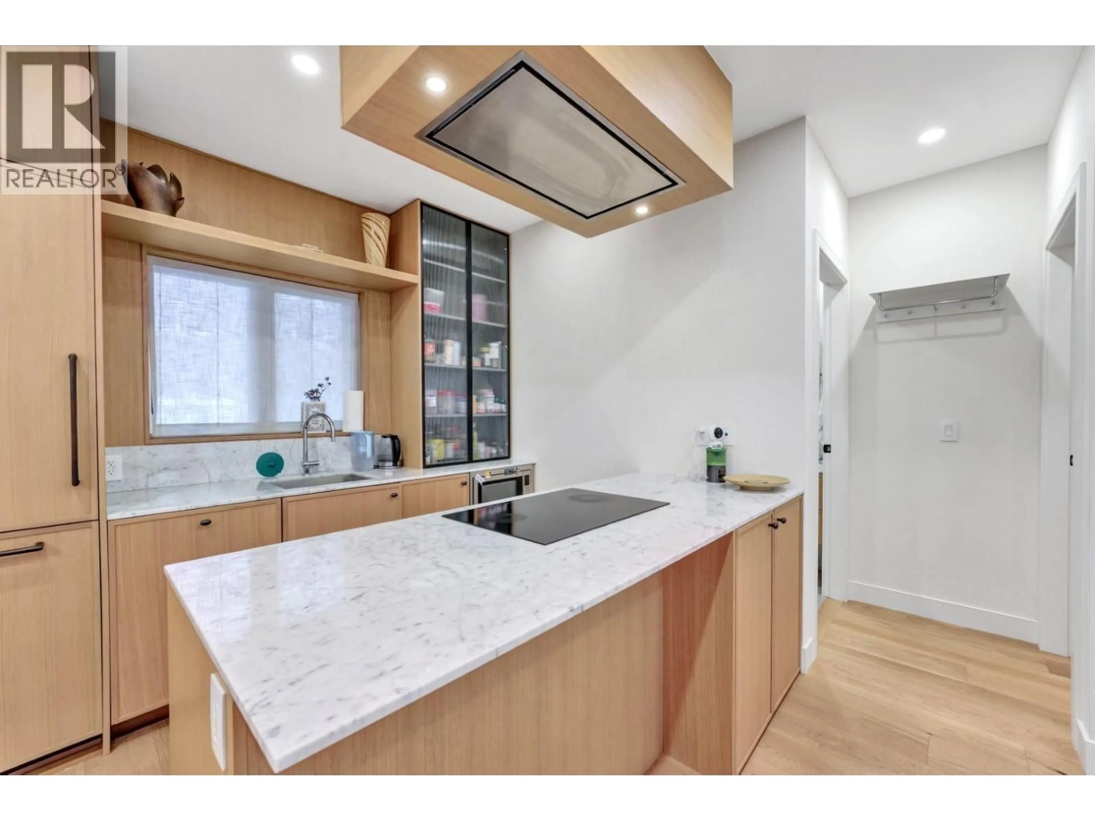 Open concept kitchen, ceramic/tile floor for 1232 26TH AVENUE, Vancouver British Columbia V6H2A9