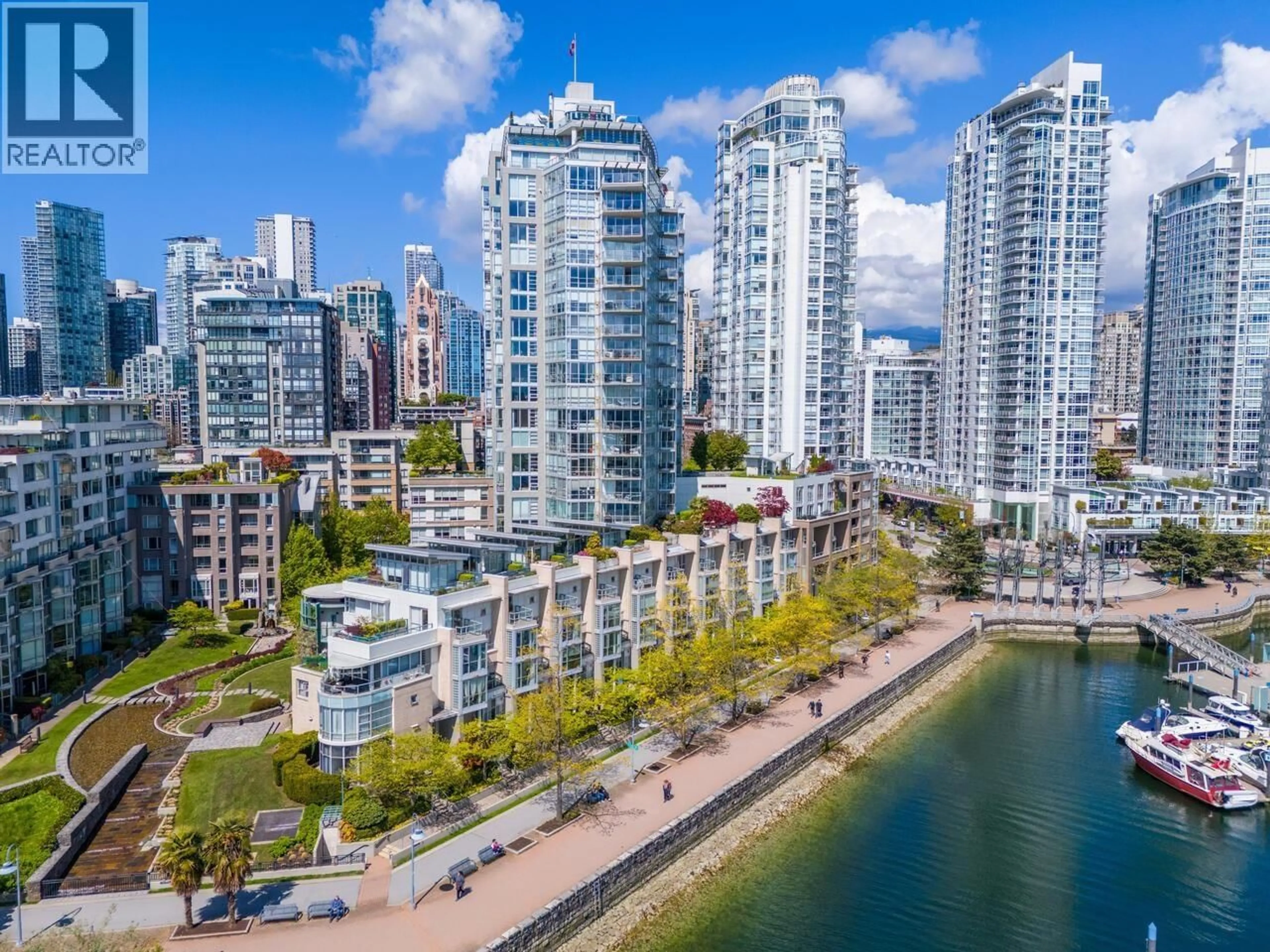 A pic from outside/outdoor area/front of a property/back of a property/a pic from drone, unknown for 321 - 1228 MARINASIDE CRESCENT, Vancouver British Columbia V6Z2W4