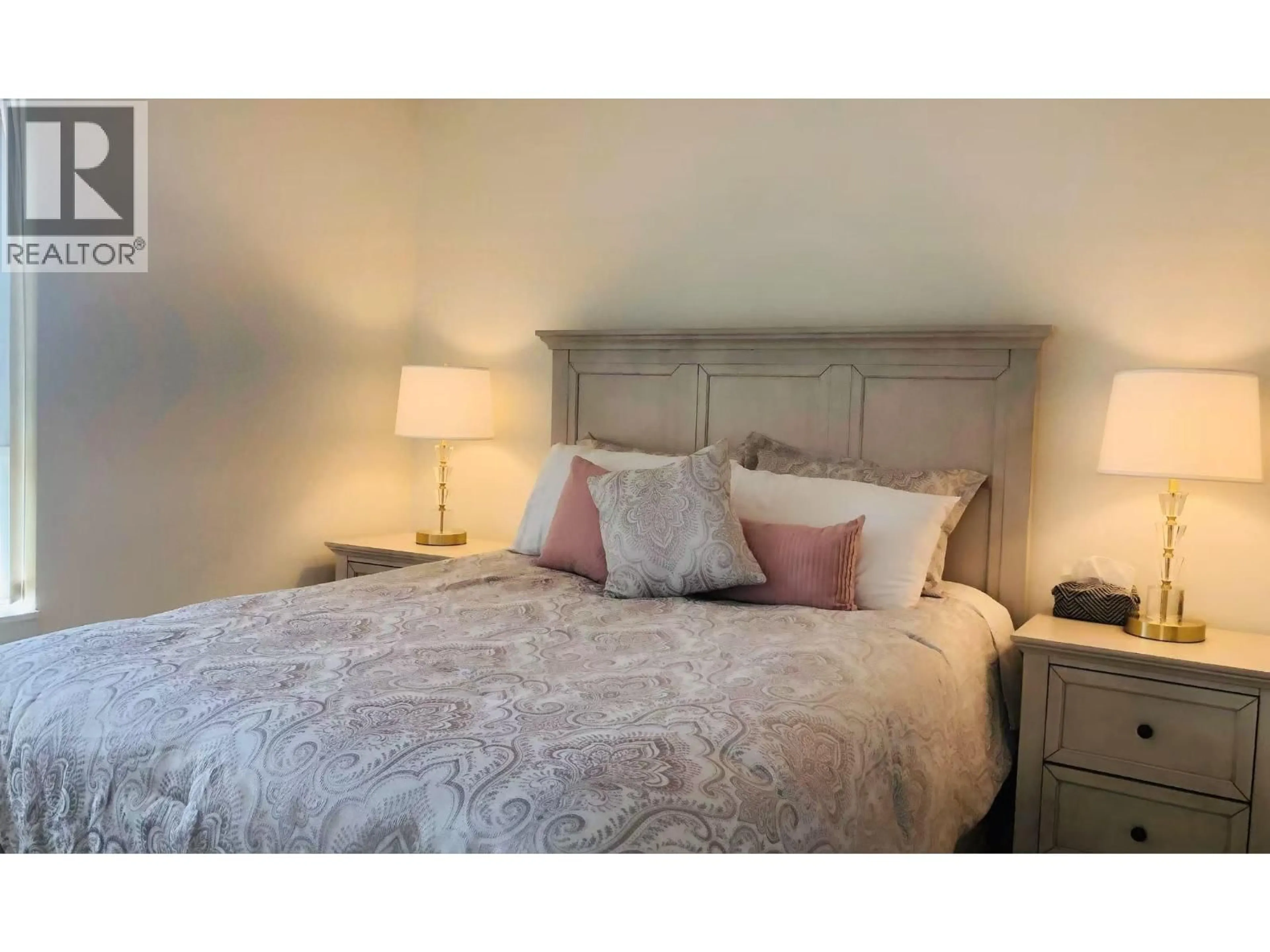 Bedroom with bed, unknown for 662 - 2080 BROADWAY, Vancouver British Columbia V6J0C7