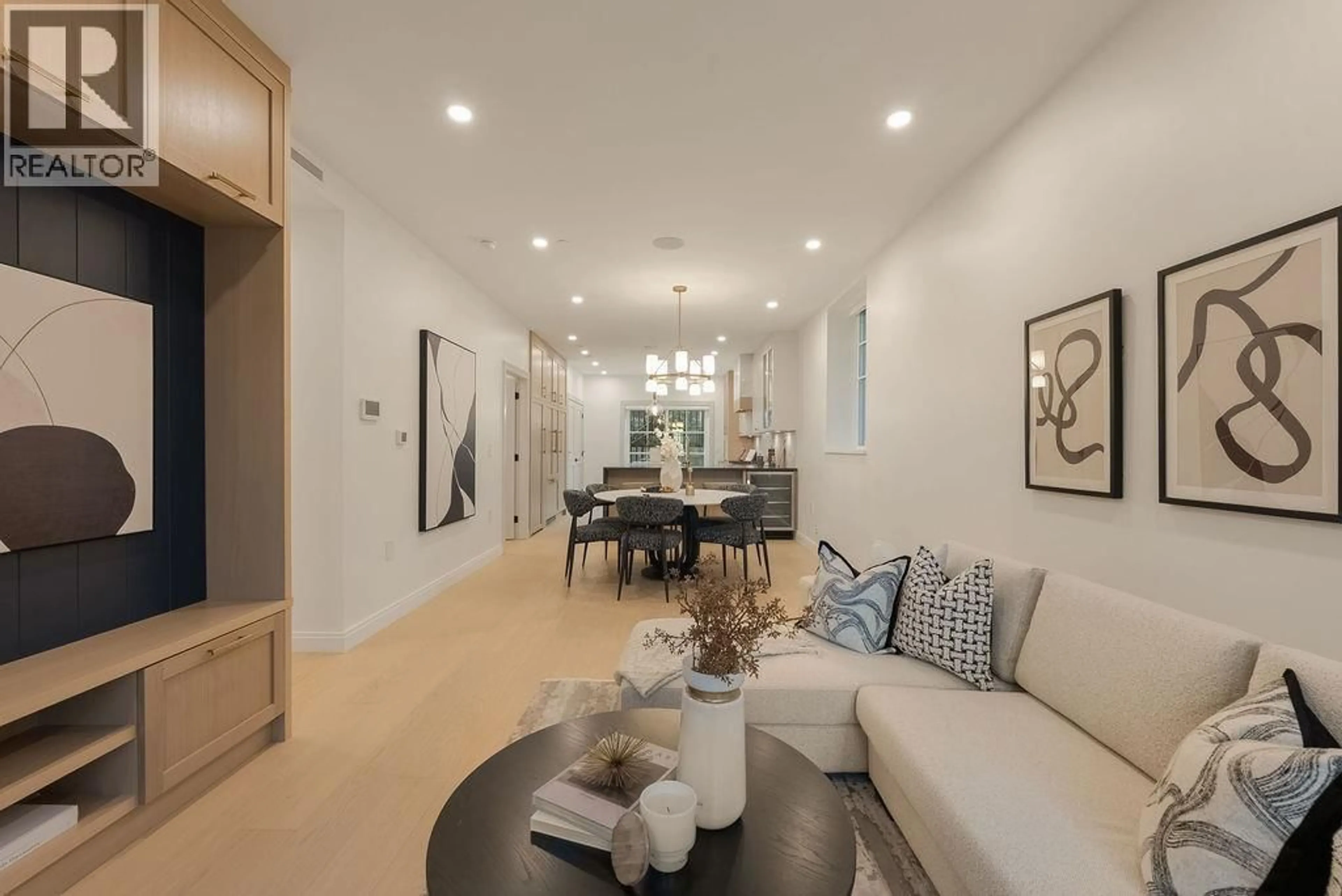 Living room with furniture, unknown for 2540 GRANT STREET, Vancouver British Columbia V5K3G7